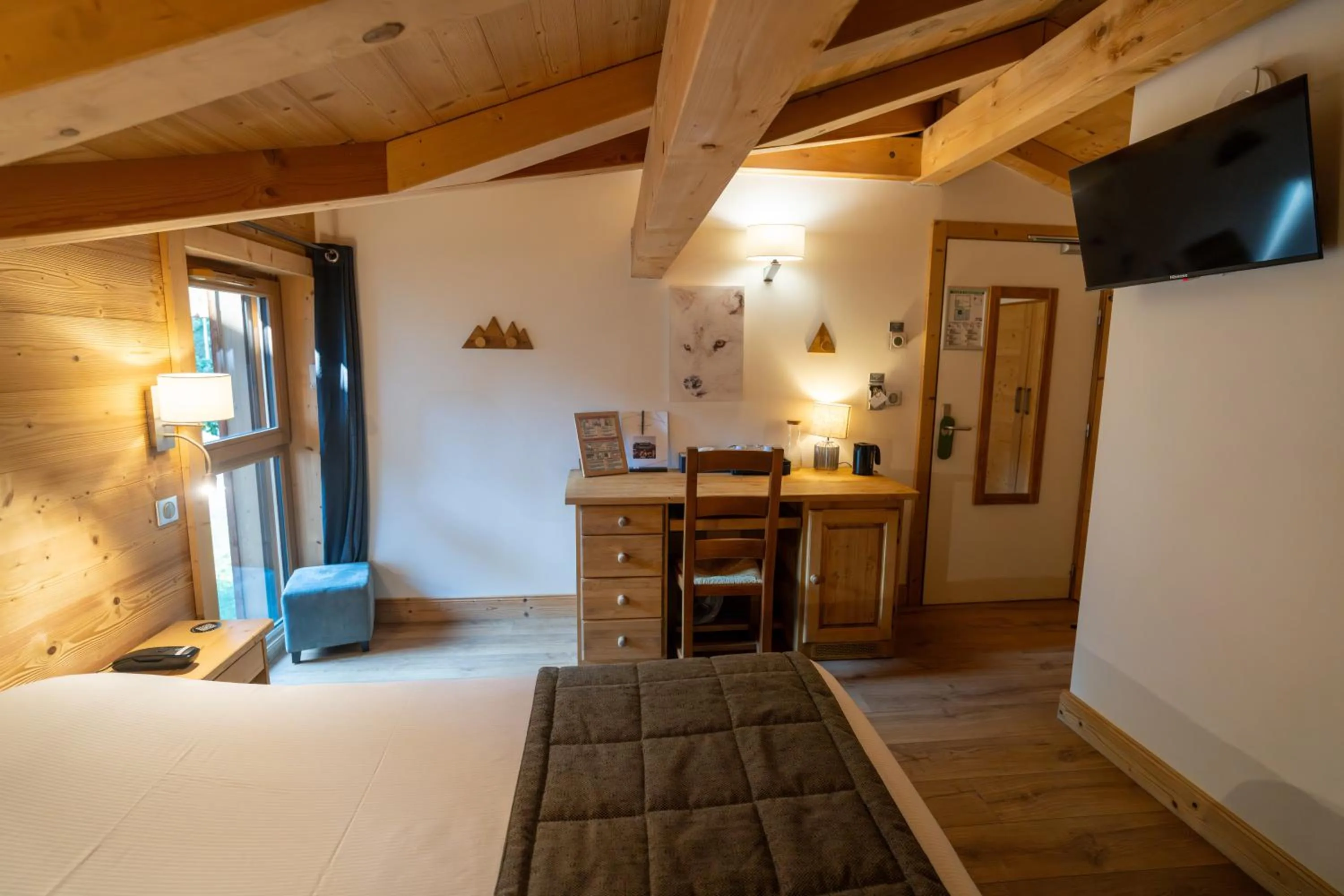 Photo of the whole room, Bed in La Ferme Du Lac