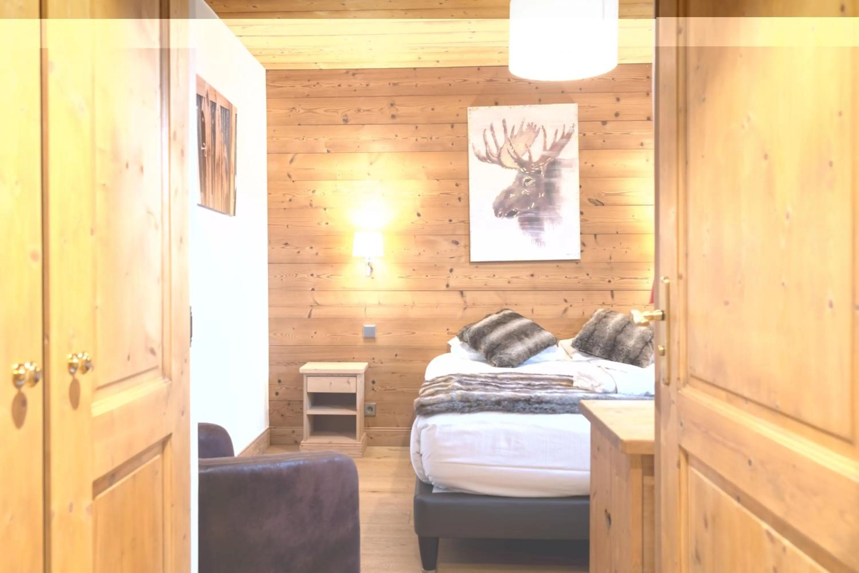 Photo of the whole room, Bed in La Ferme Du Lac