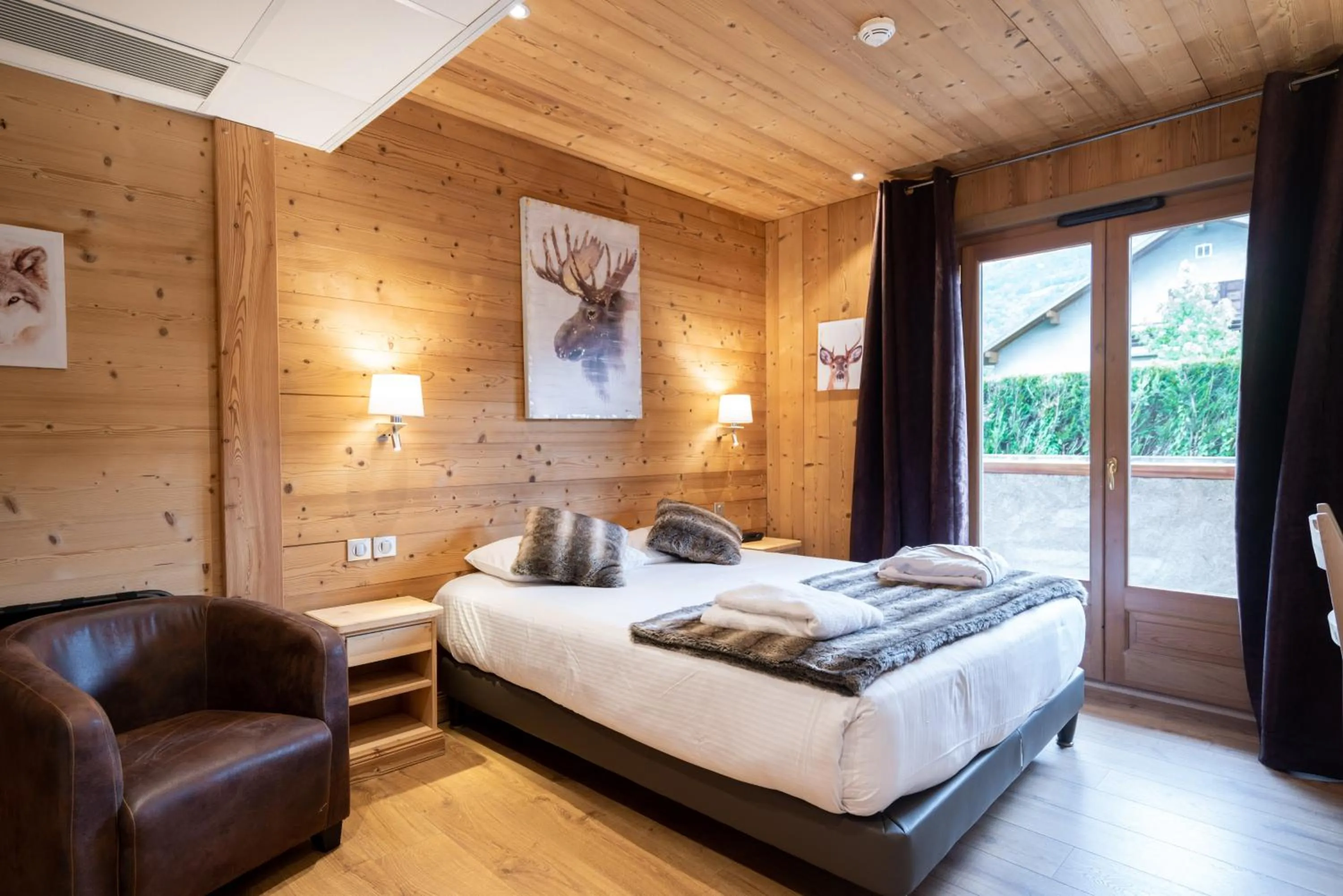 Photo of the whole room, Bed in La Ferme Du Lac