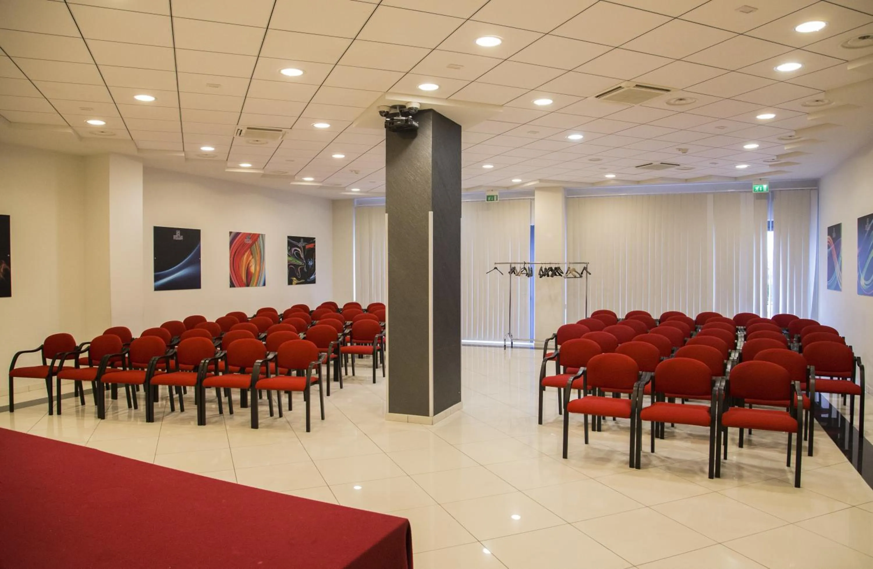Meeting/conference room in Best Western Hotel Class Lamezia