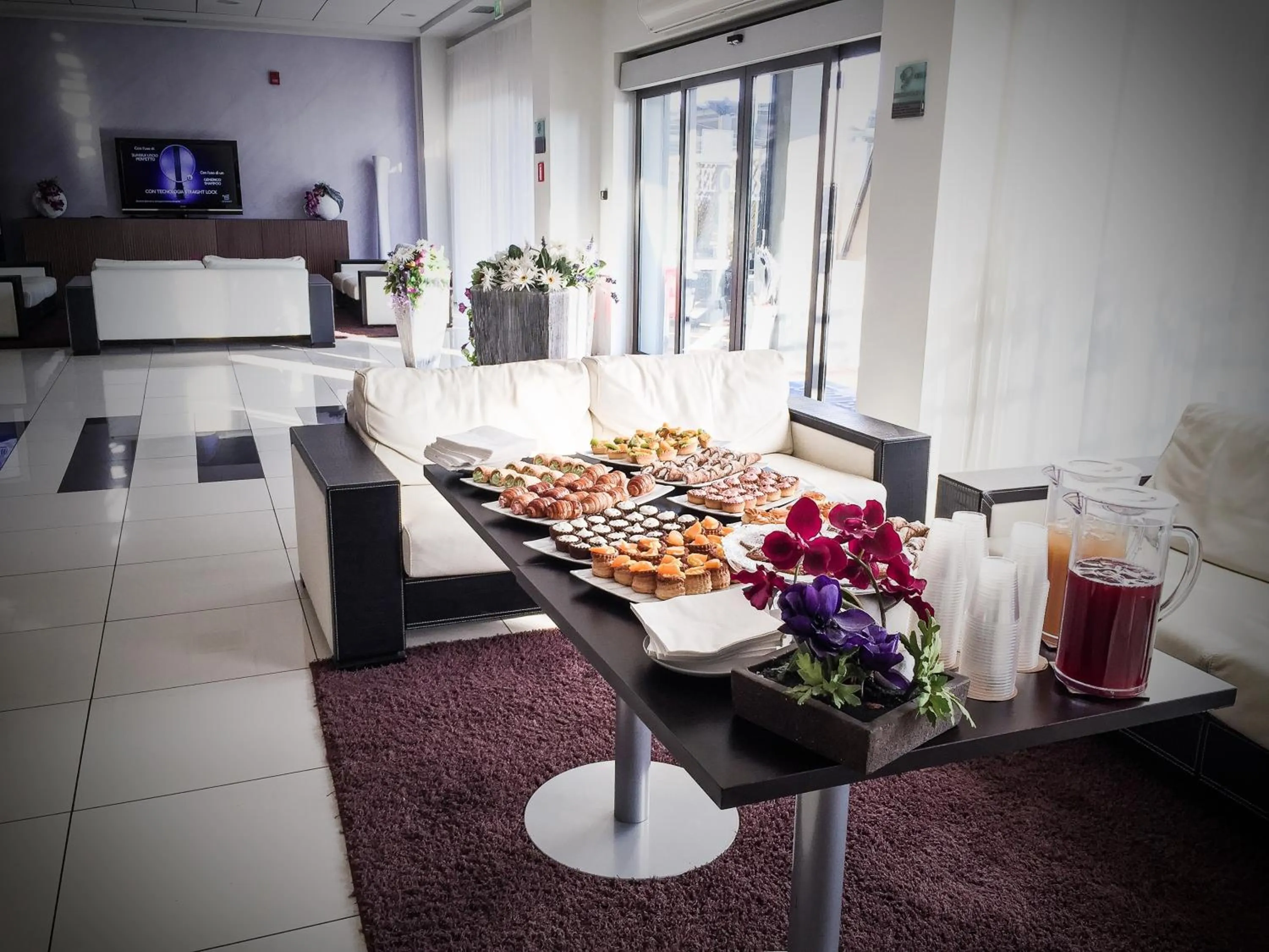 Lobby or reception in Best Western Hotel Class Lamezia