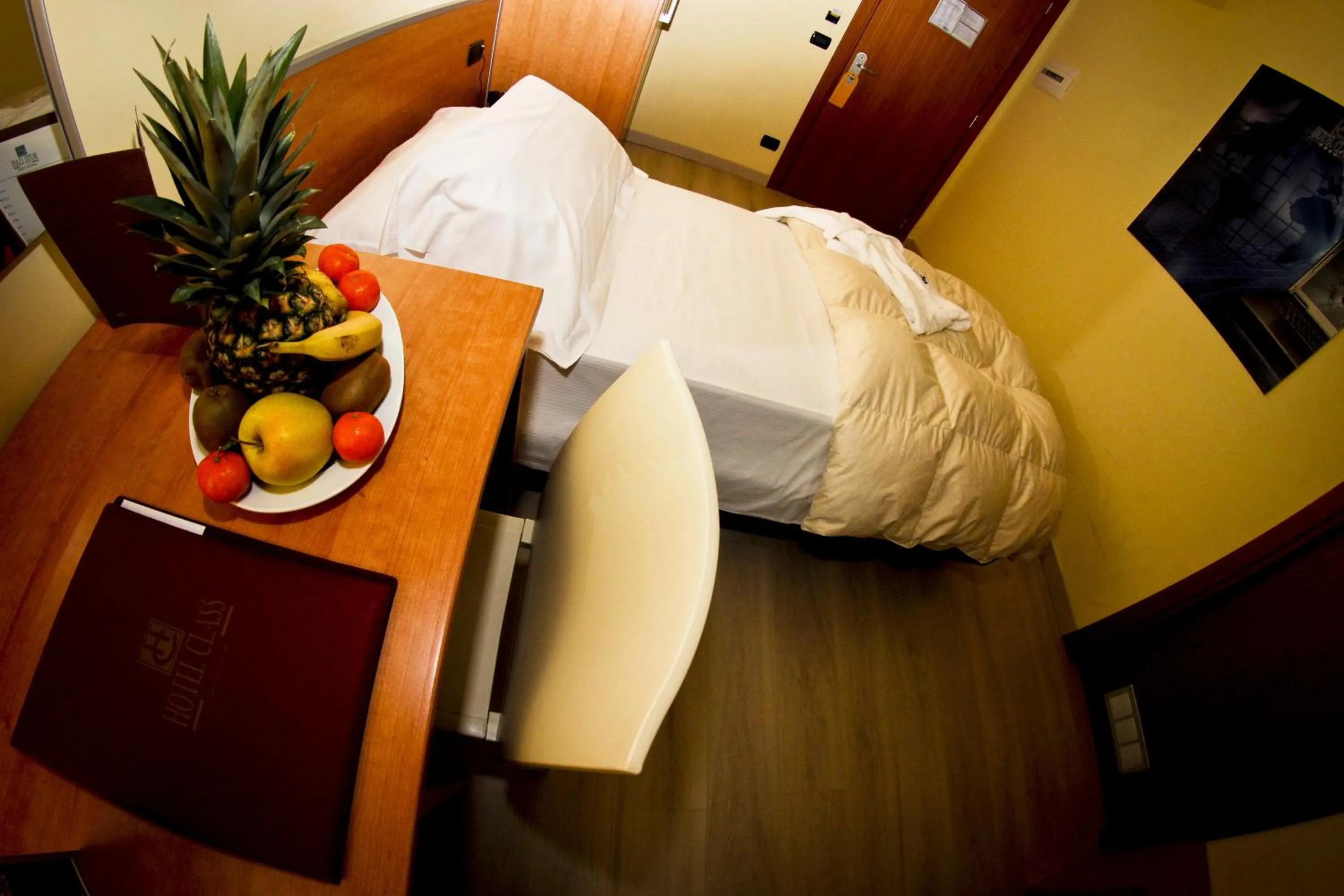 Decorative detail, Bed in Best Western Hotel Class Lamezia