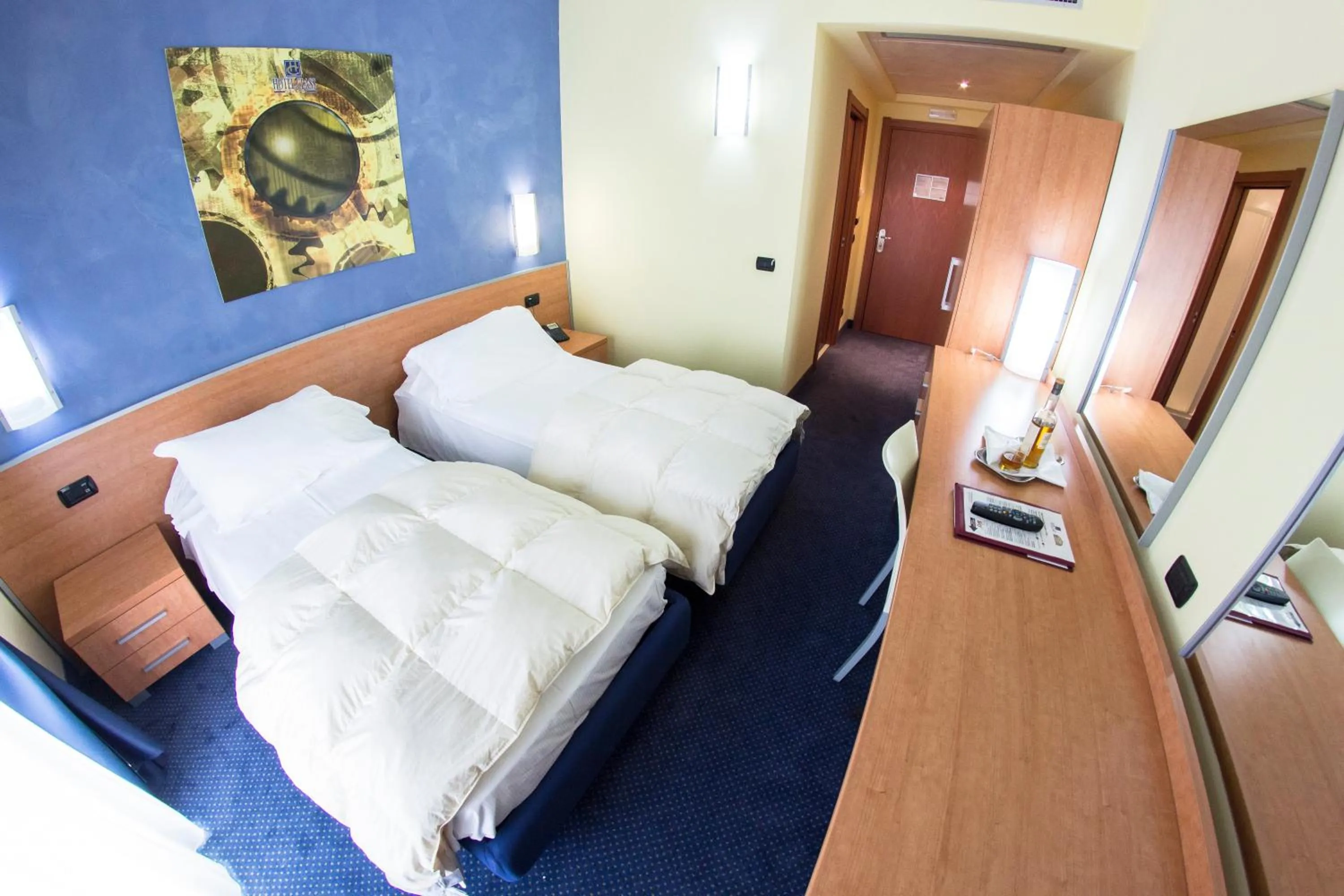 Photo of the whole room, Bed in Best Western Hotel Class Lamezia