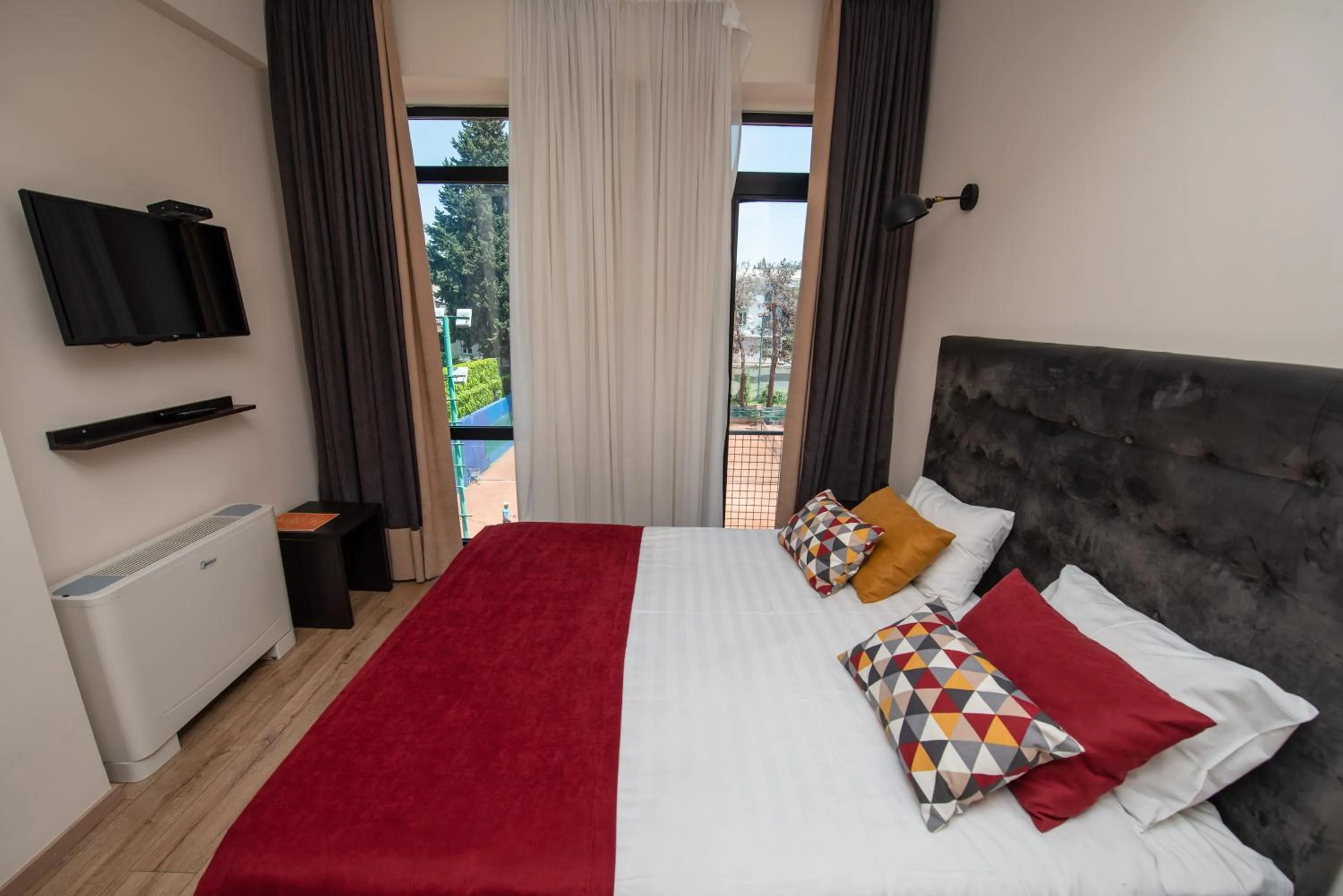 Decorative detail, Bed in L.M Club Hotel