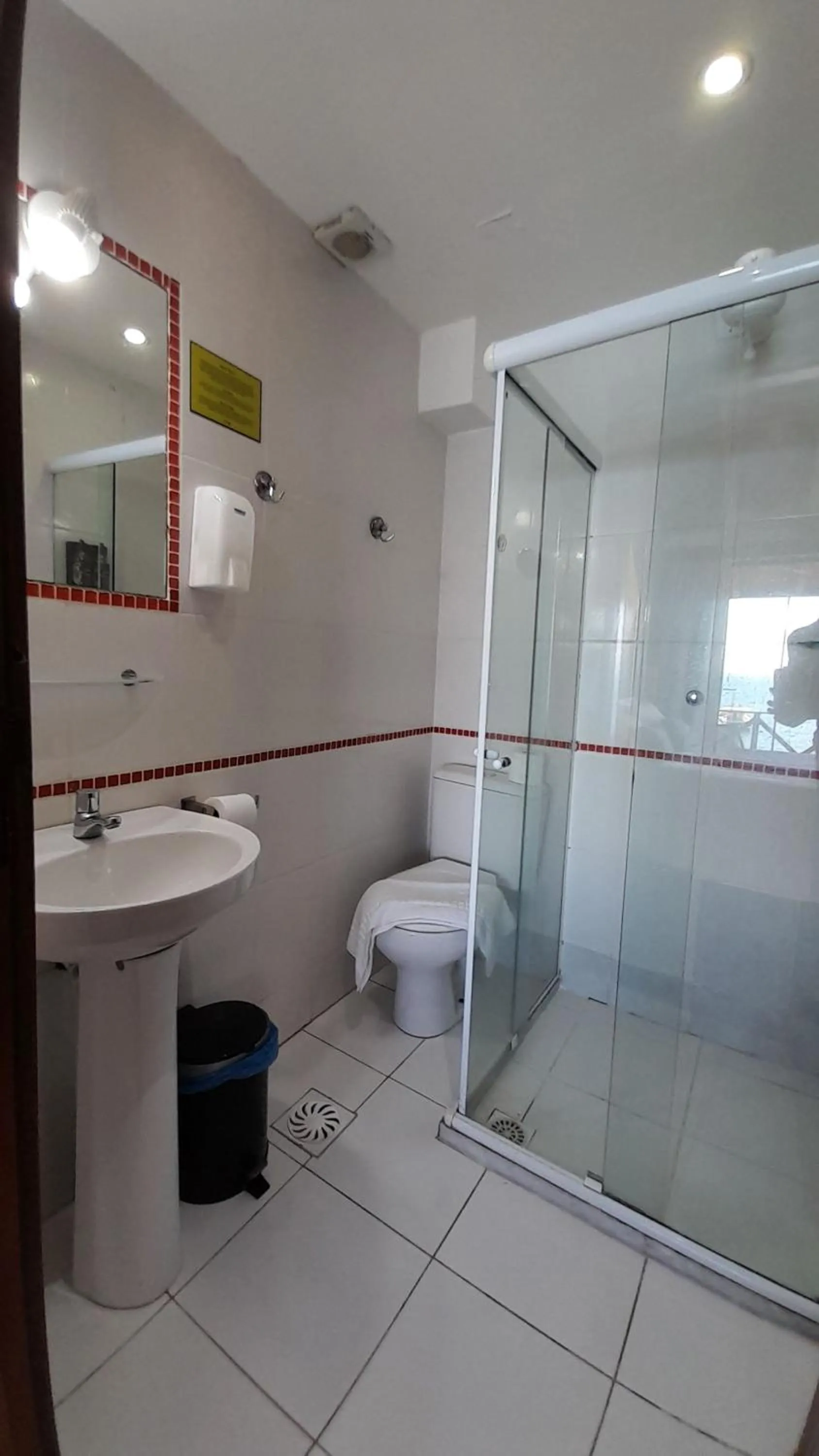 Bamboo Búzios Hostel