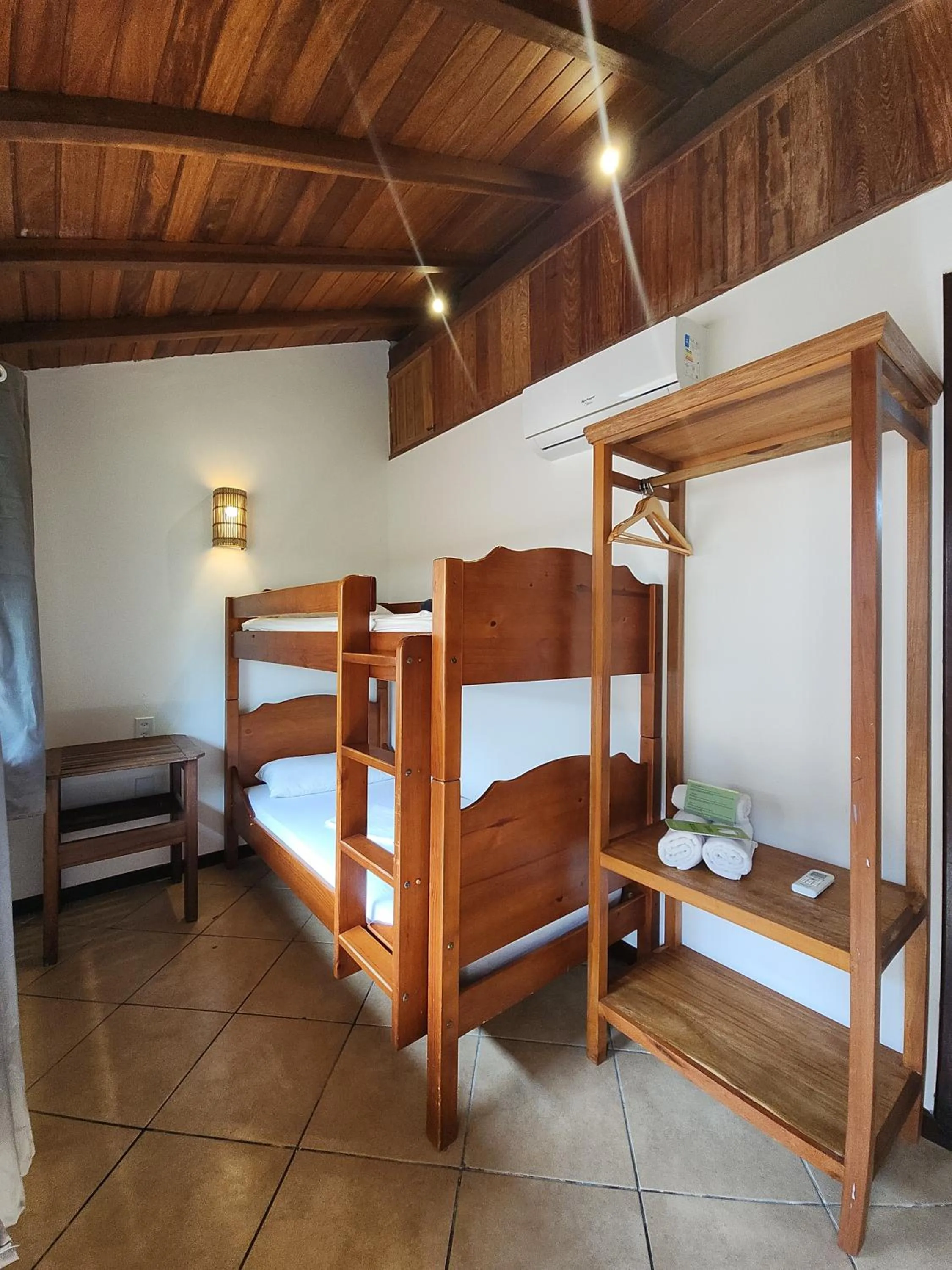 Bed in Bamboo Búzios Hostel