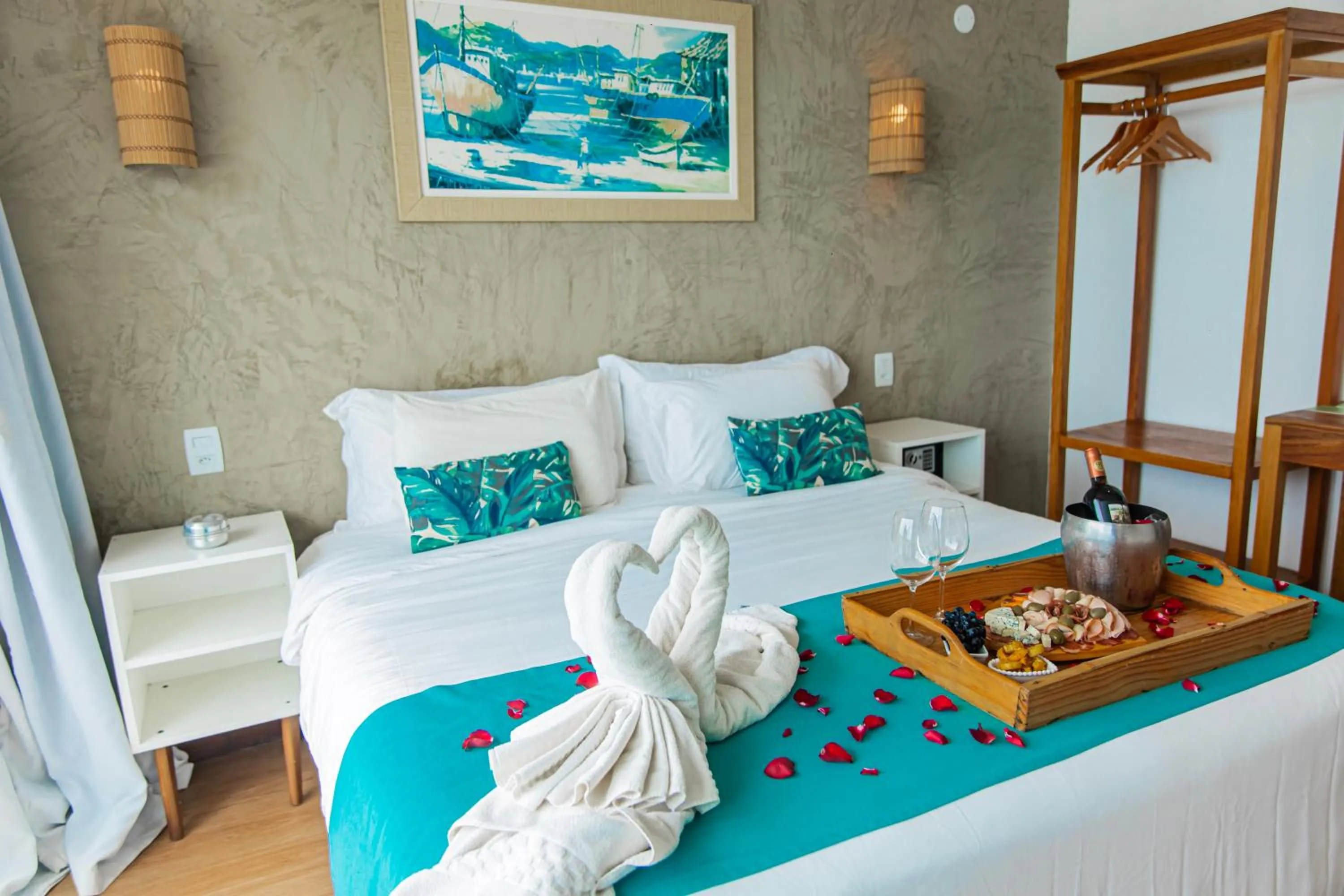 Bed in Bamboo Búzios Hostel