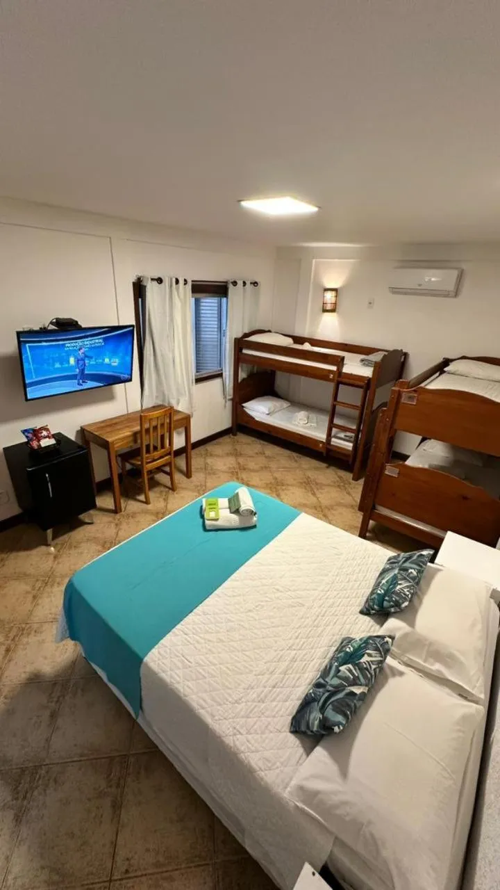 Bed in Bamboo Búzios Hostel