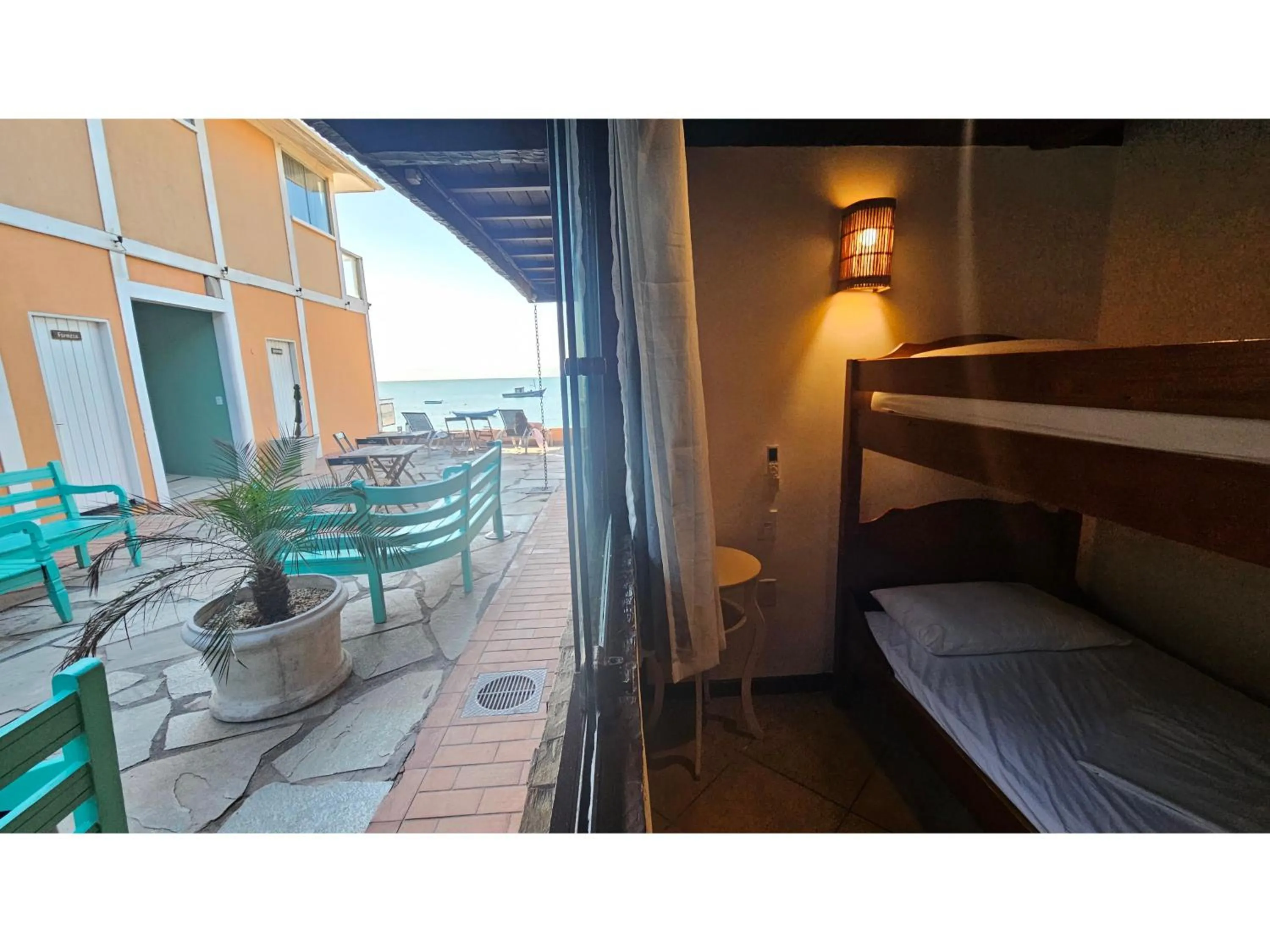 Bed in Bamboo Búzios Hostel