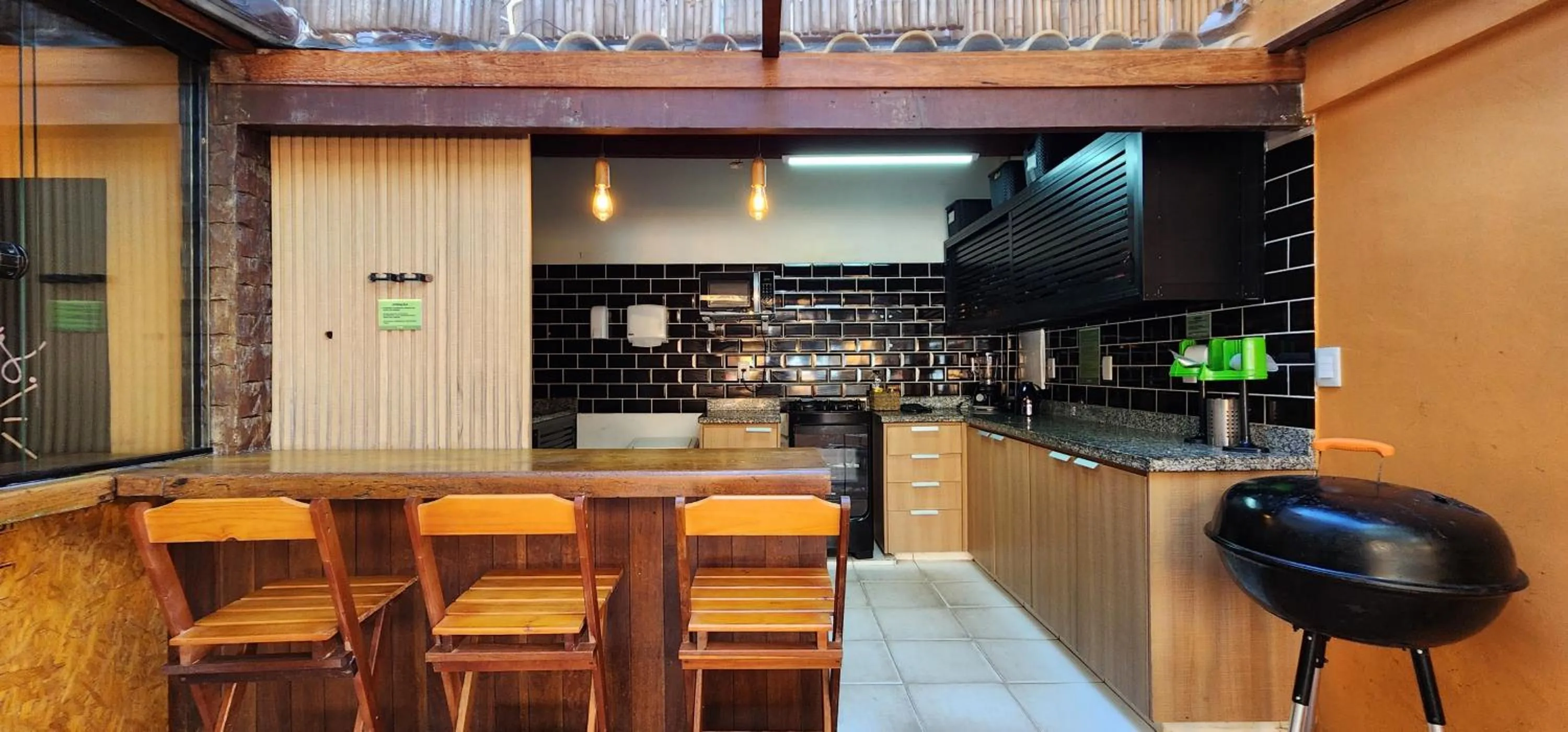 Bamboo Búzios Hostel