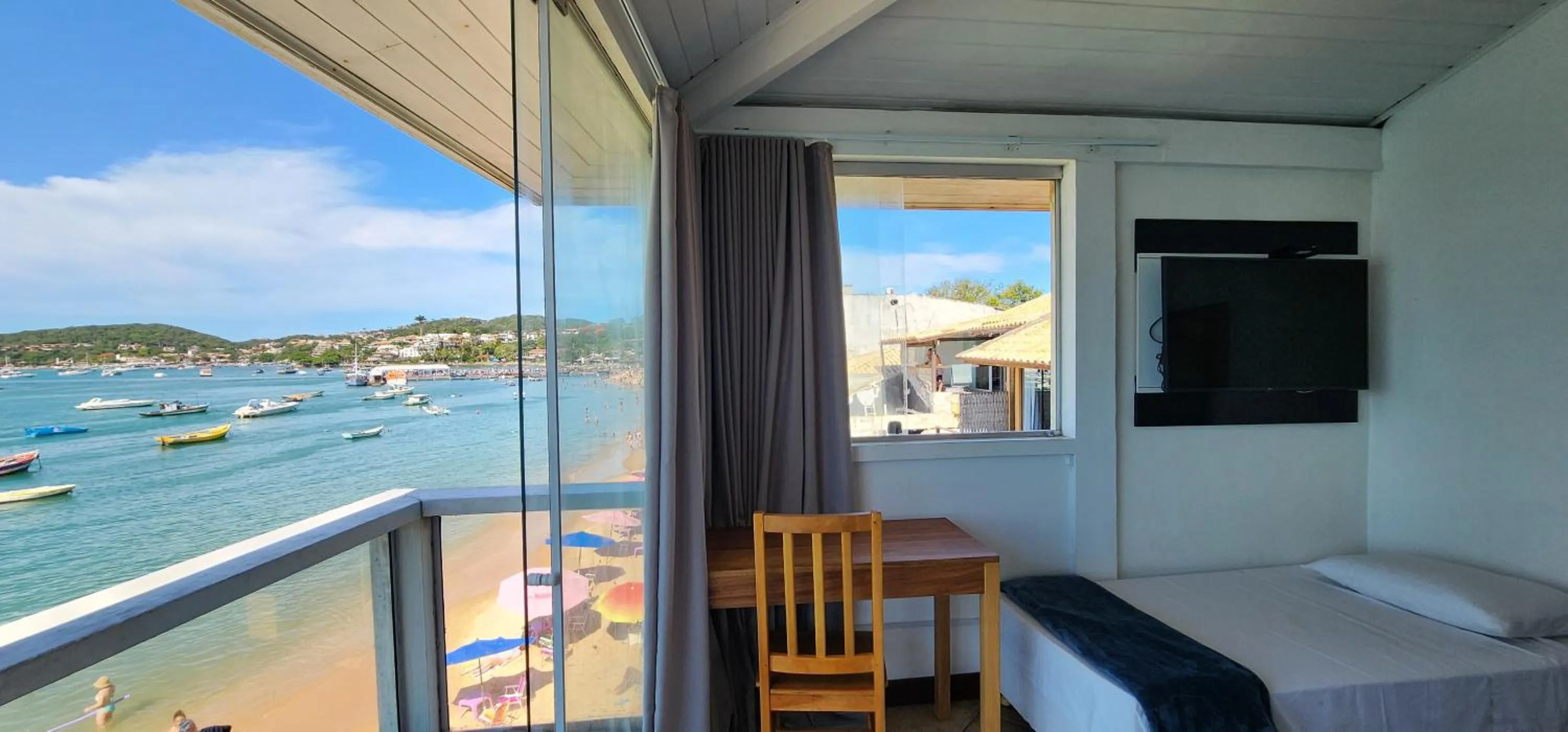 Bamboo Búzios Hostel