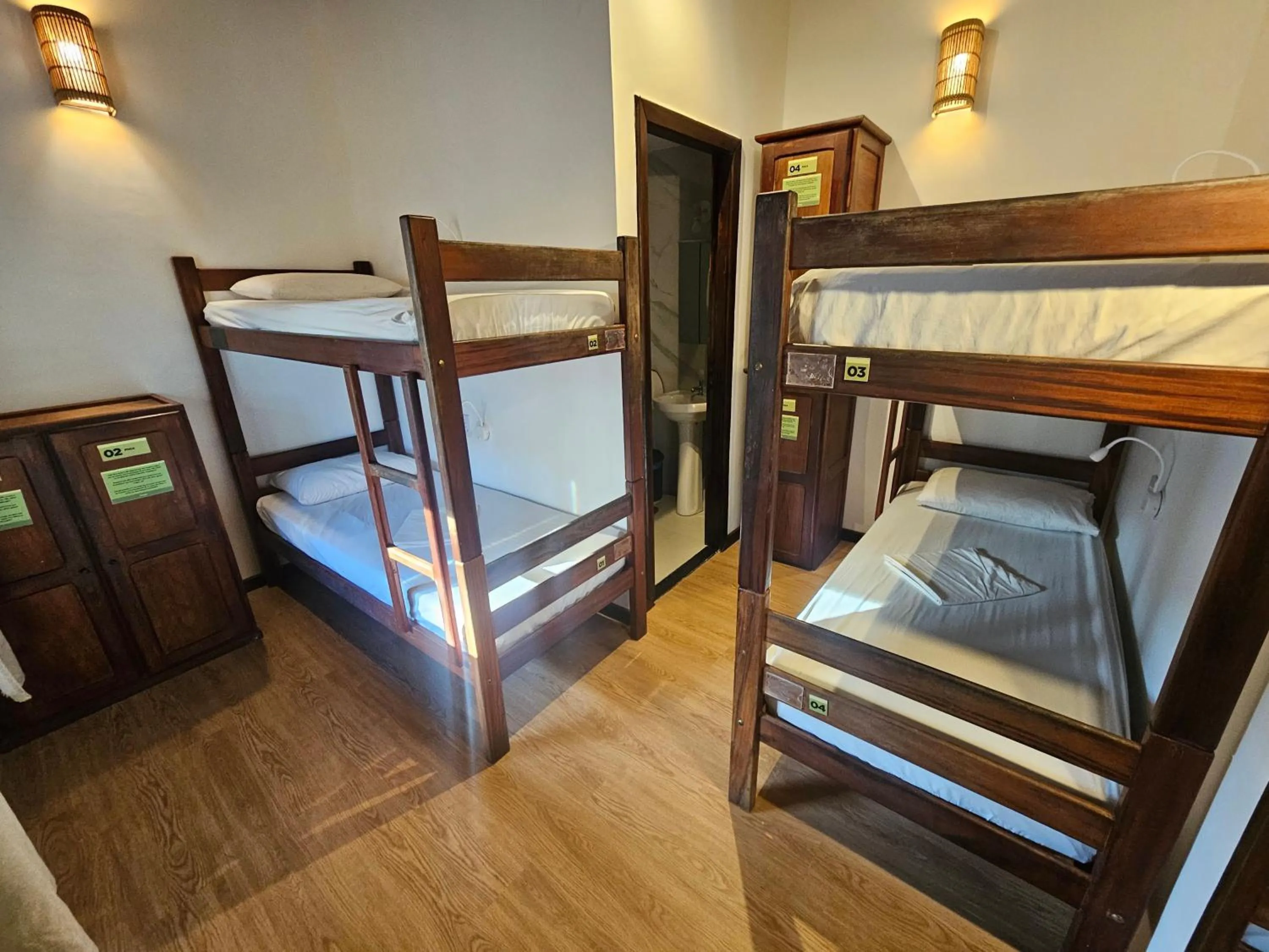 Bed in Bamboo Búzios Hostel