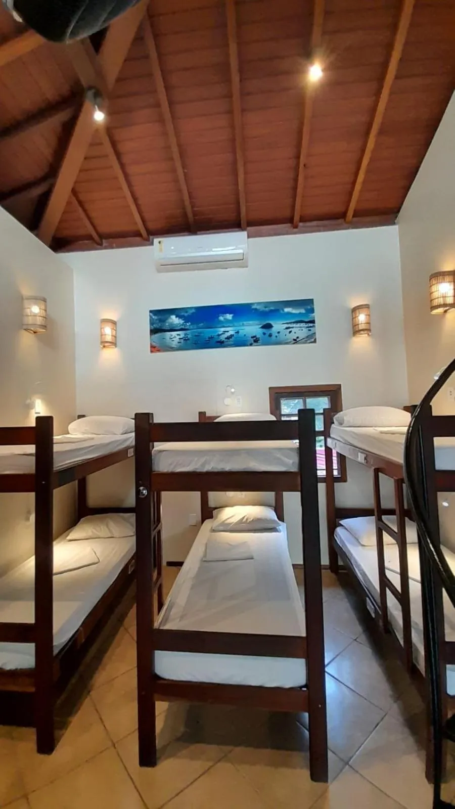 Bed in Bamboo Búzios Hostel