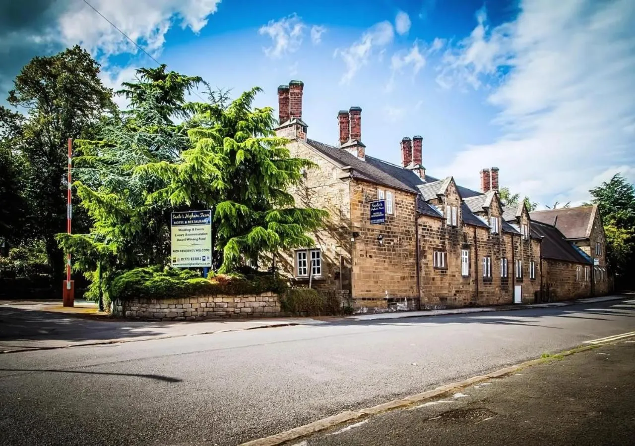Santo's Higham Farm Hotel