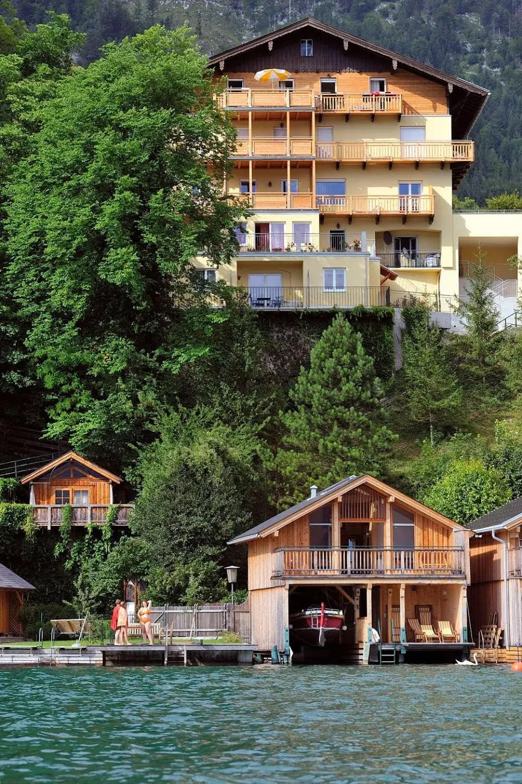 Apartment with Lake View in Romantik Residenz (Ferienwohnungen Hotel Im Weissen Rössl) - Dependance Apartment with Lake View in Romantik Residenz (Ferienwohnungen Hotel Im Weissen Rössl) - Dependance