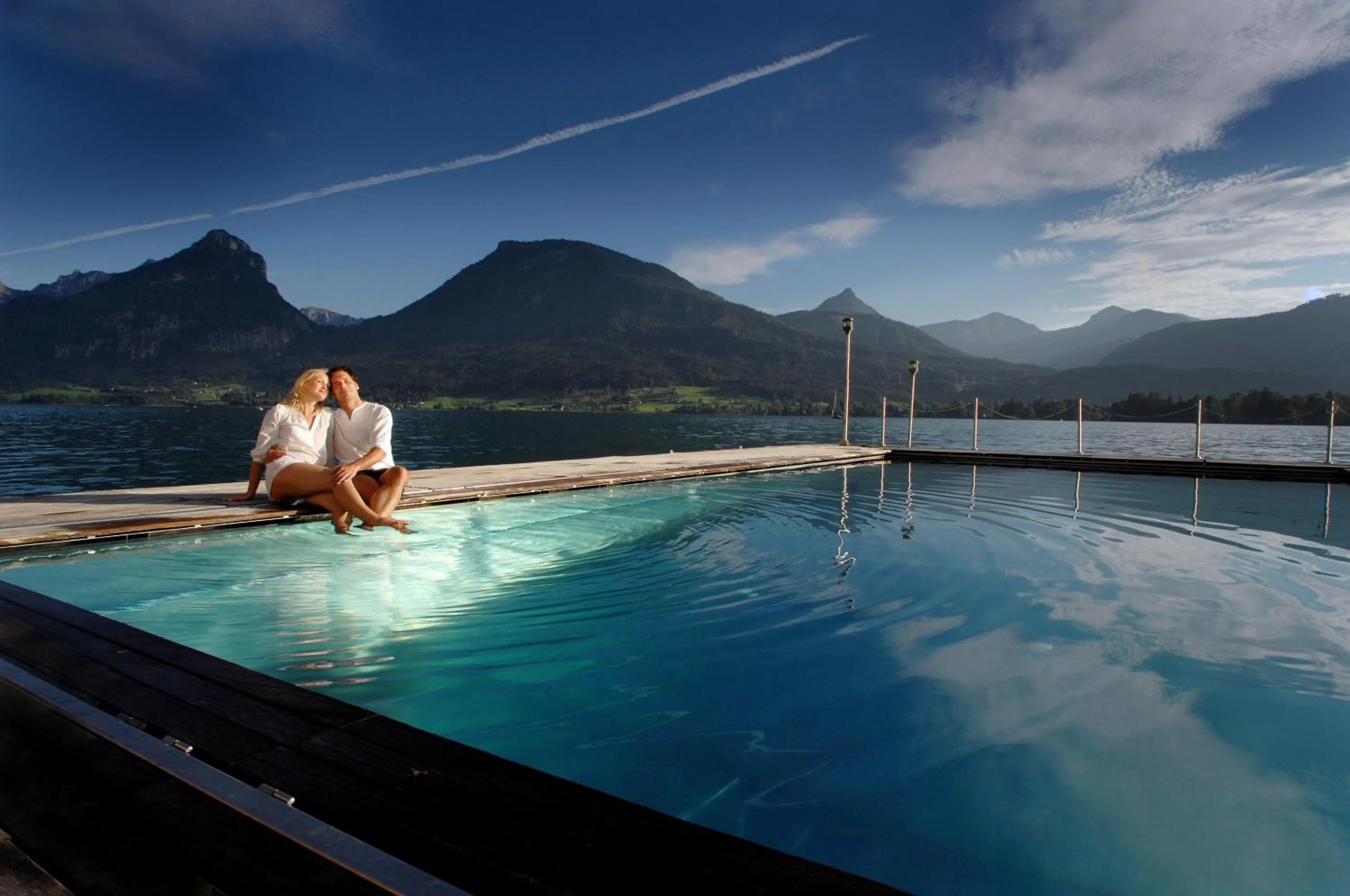 Open Air Bath in Romantik Residenz (Ferienwohnungen Hotel Im Weissen Rössl) - Dependance