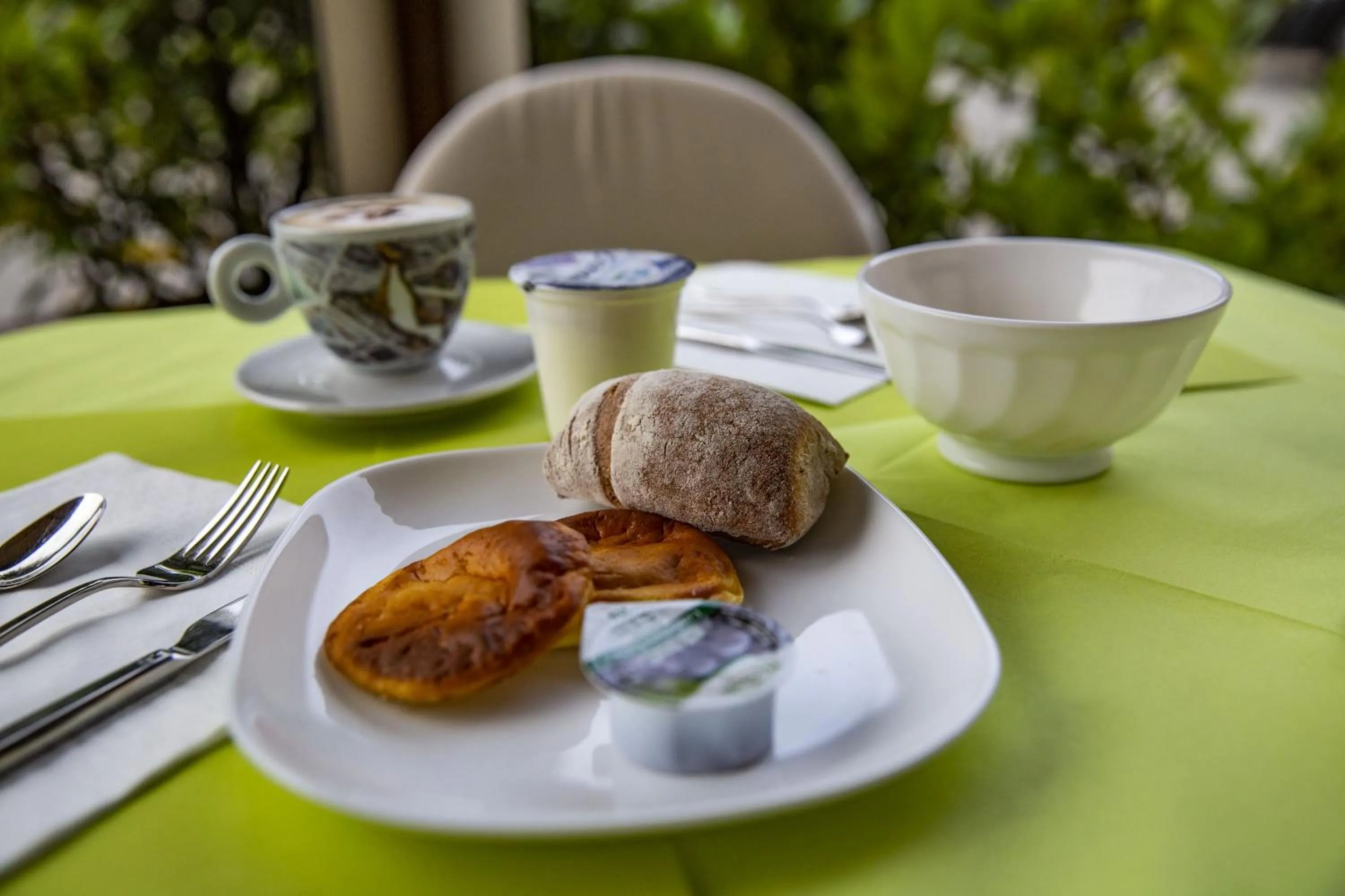 Food and drinks in Hotel Lauro