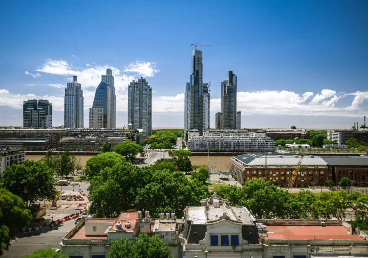 City view in Pleno Madero