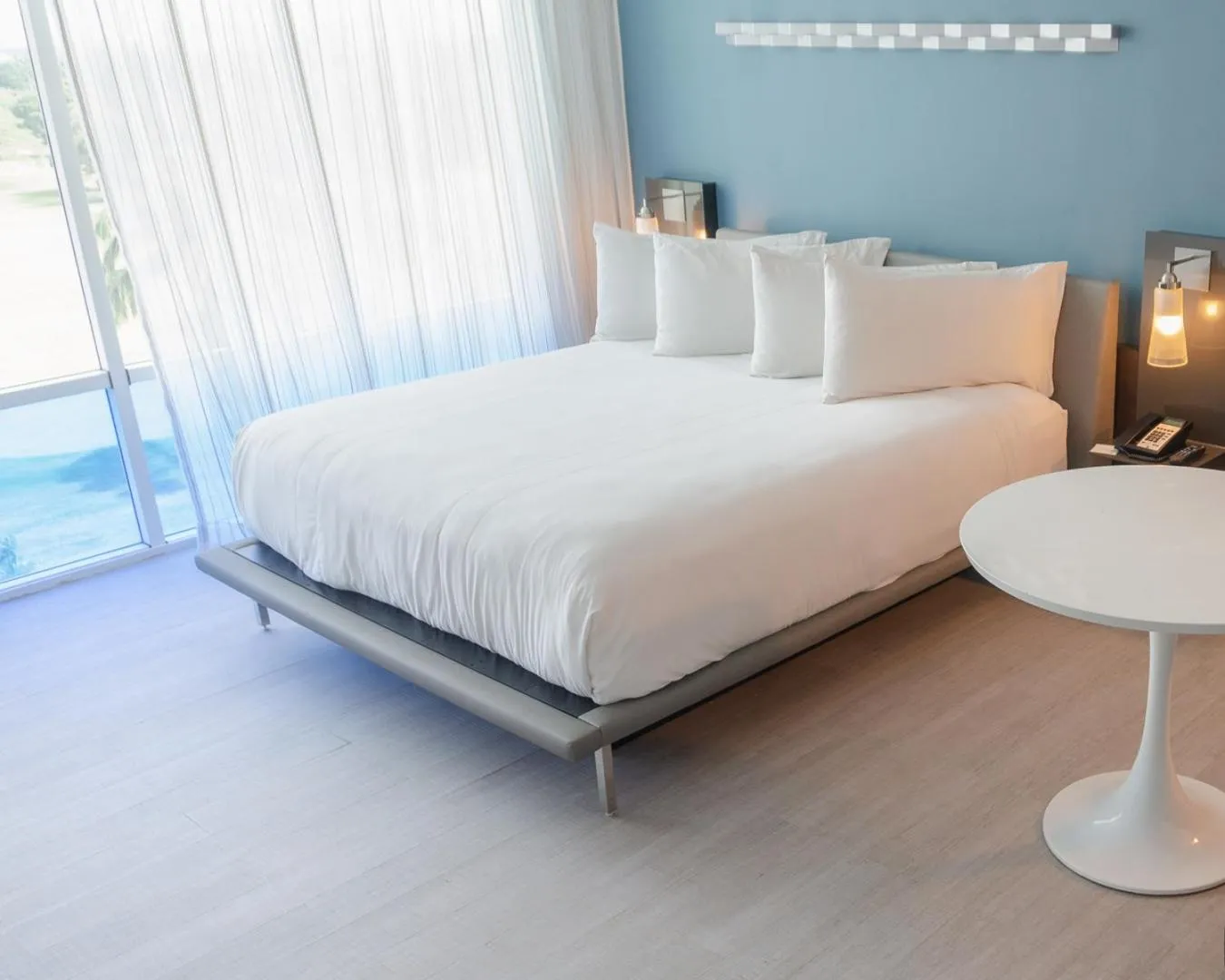 Bedroom, Bed in Marriott Maracay Golf Resort
