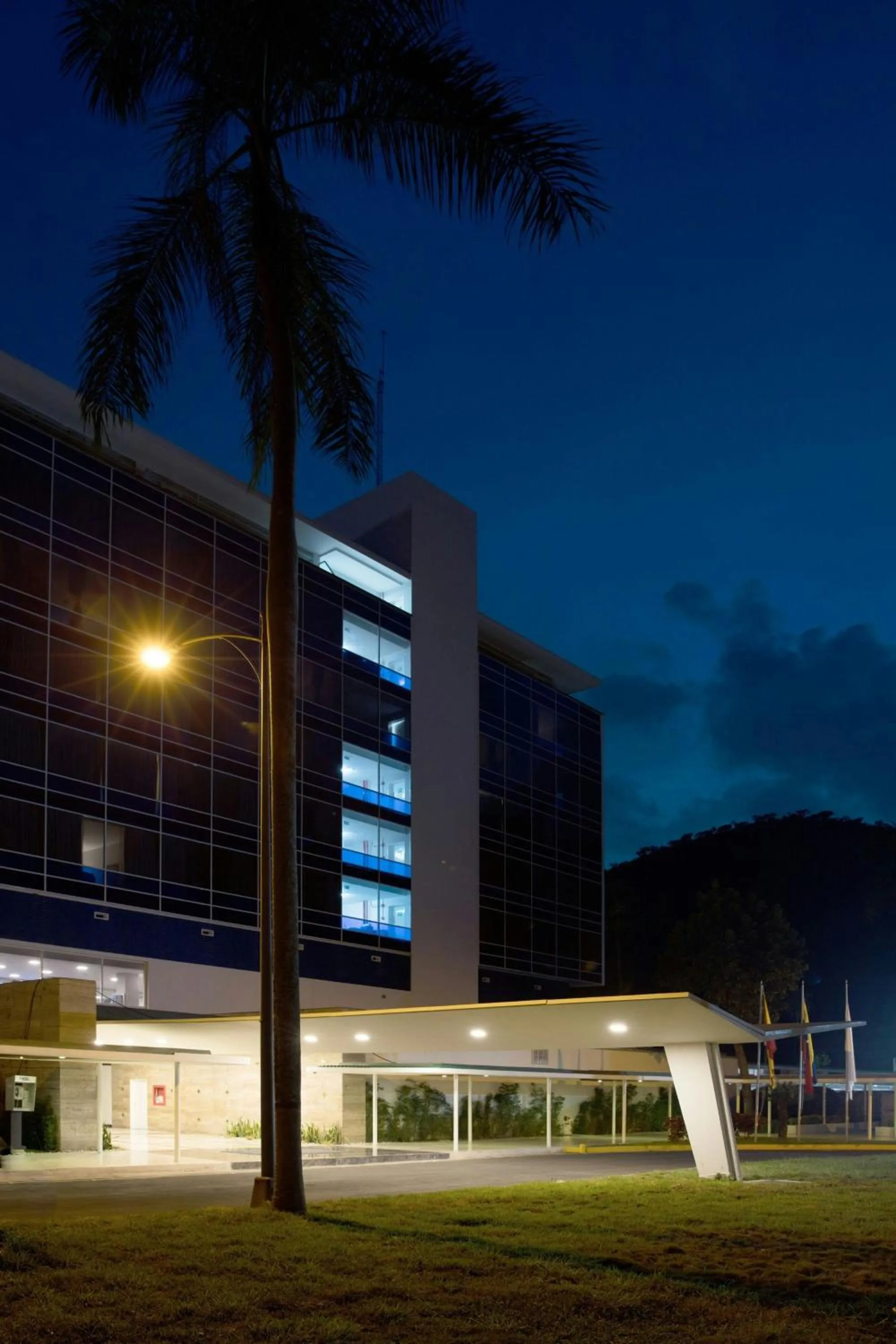Property building in Marriott Maracay Golf Resort
