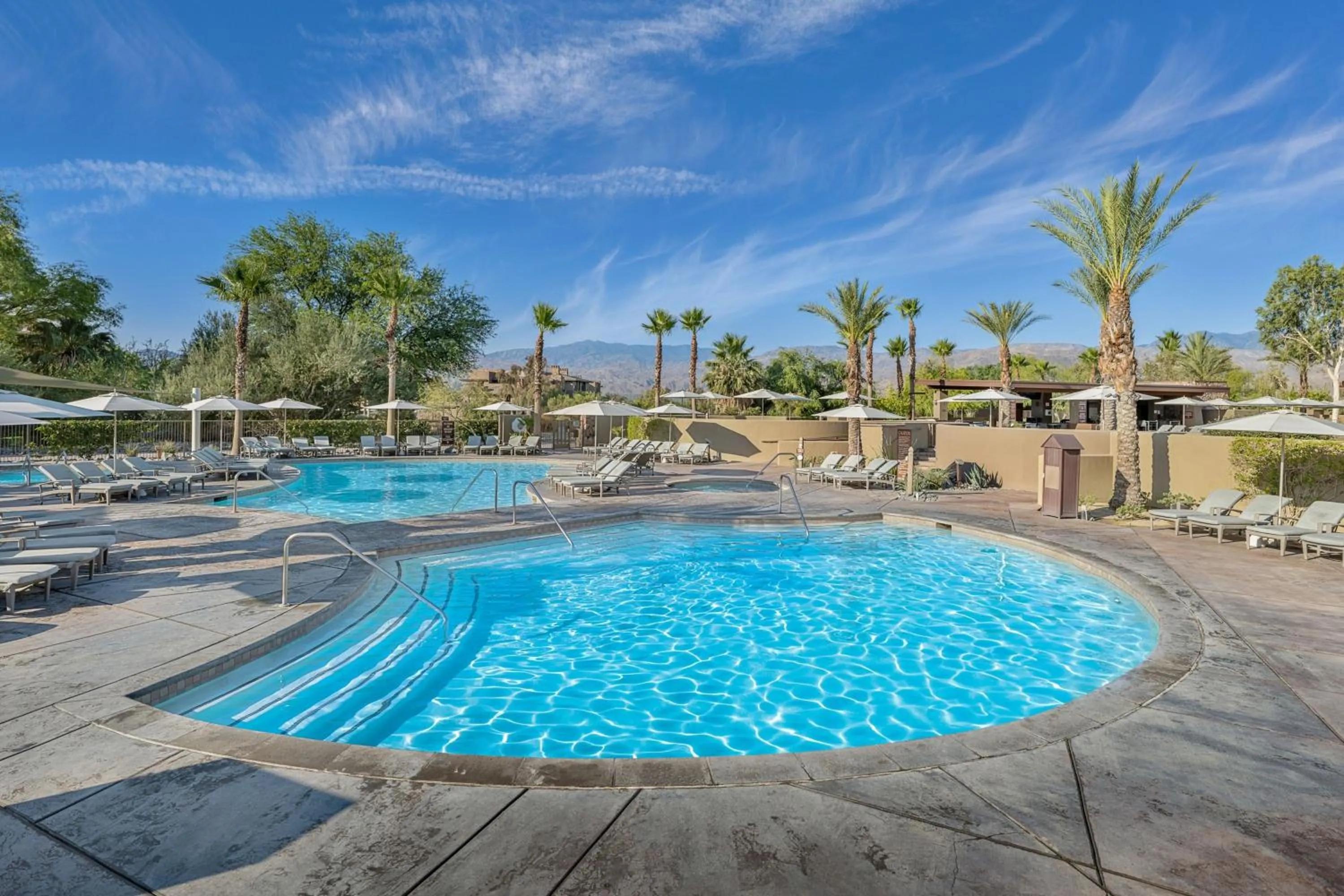 Swimming pool in The Westin Desert Willow Villas, Palm Desert