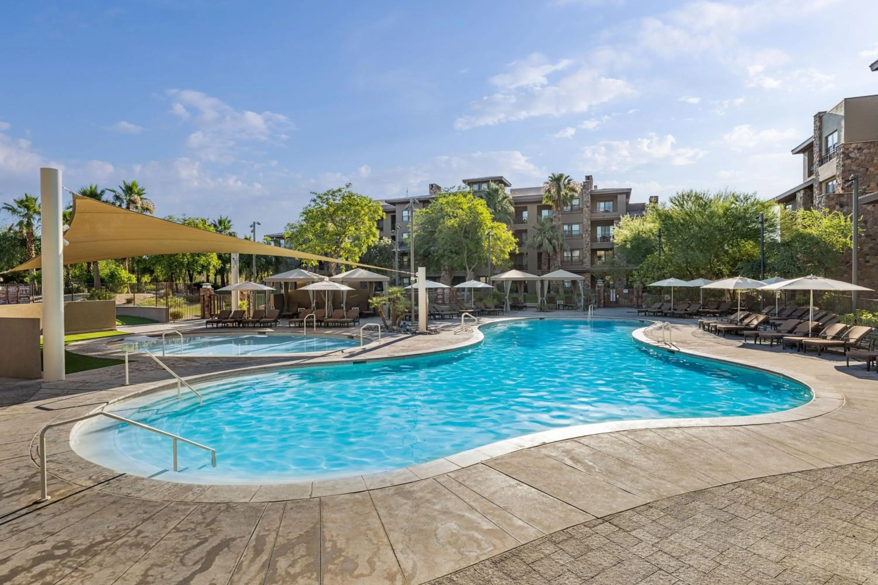 Swimming pool in The Westin Desert Willow Villas, Palm Desert