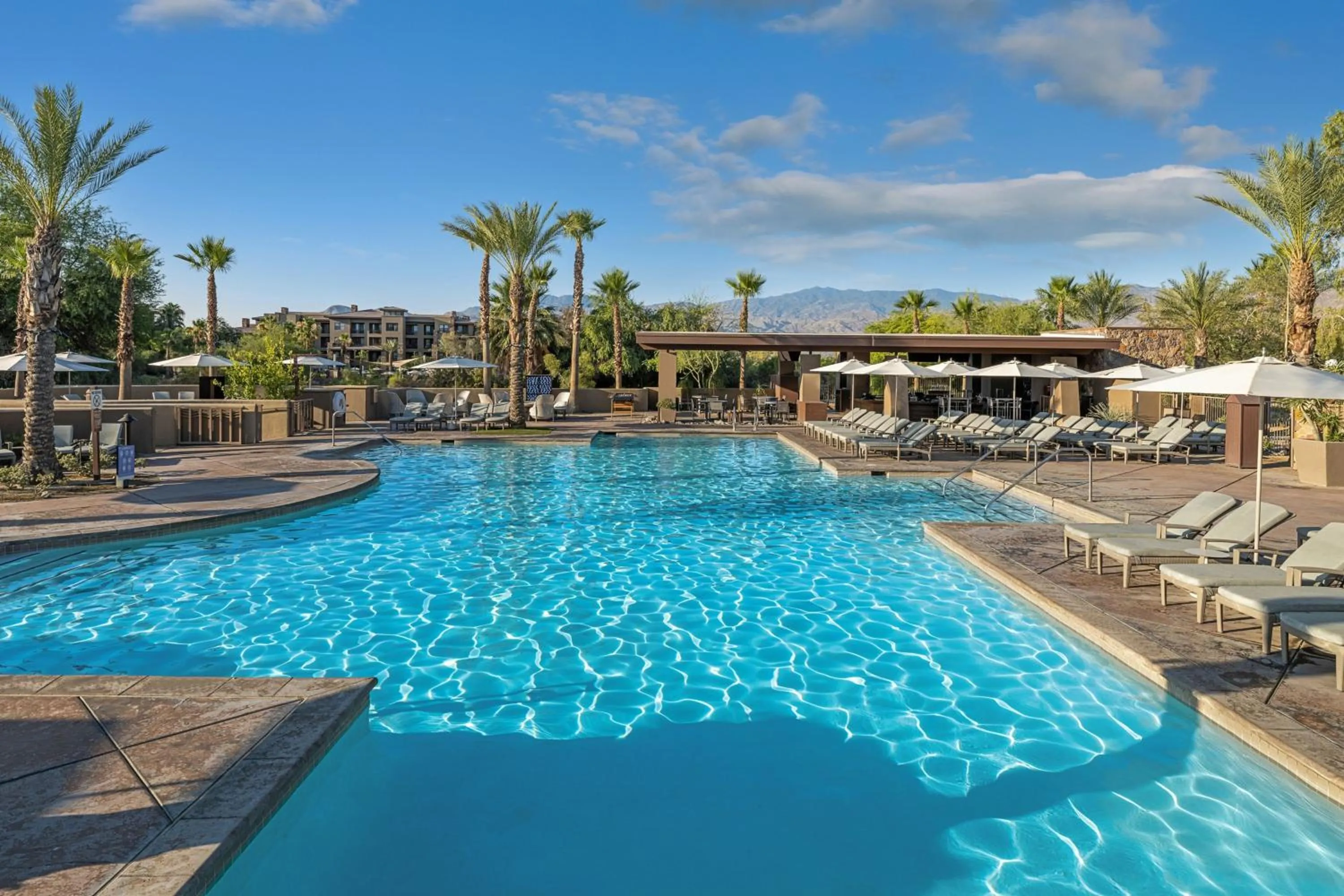 Swimming pool in The Westin Desert Willow Villas, Palm Desert