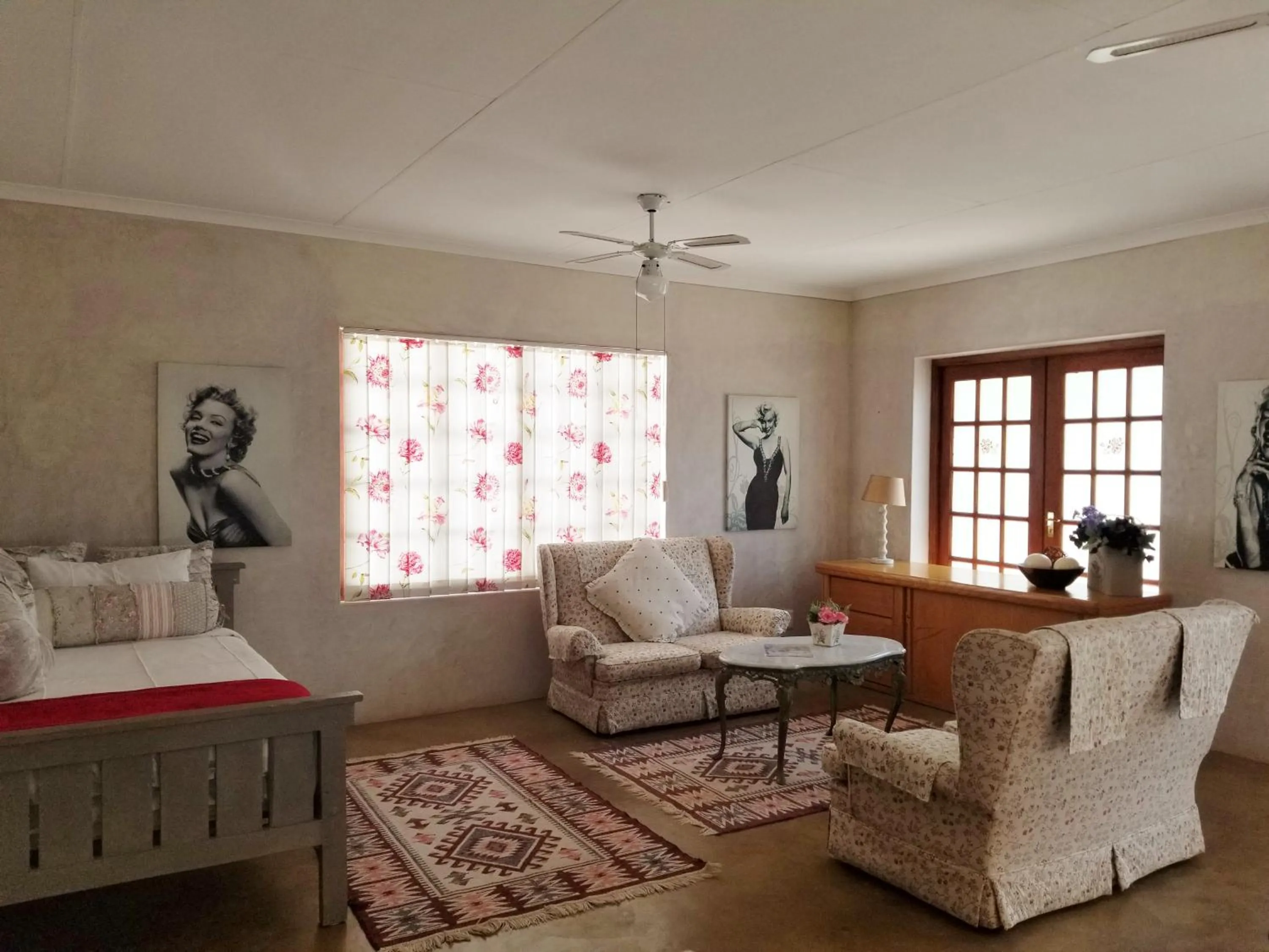 Living room in Lavender House