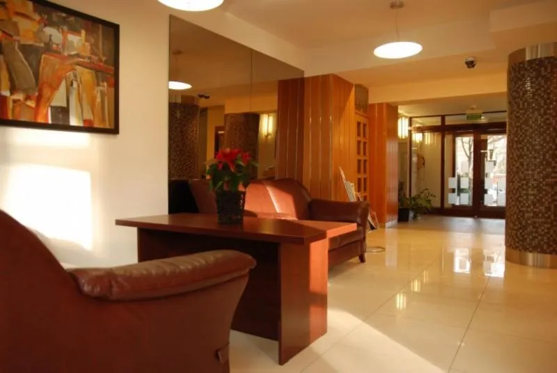 Lobby or reception in Hotel Malinowski Economy