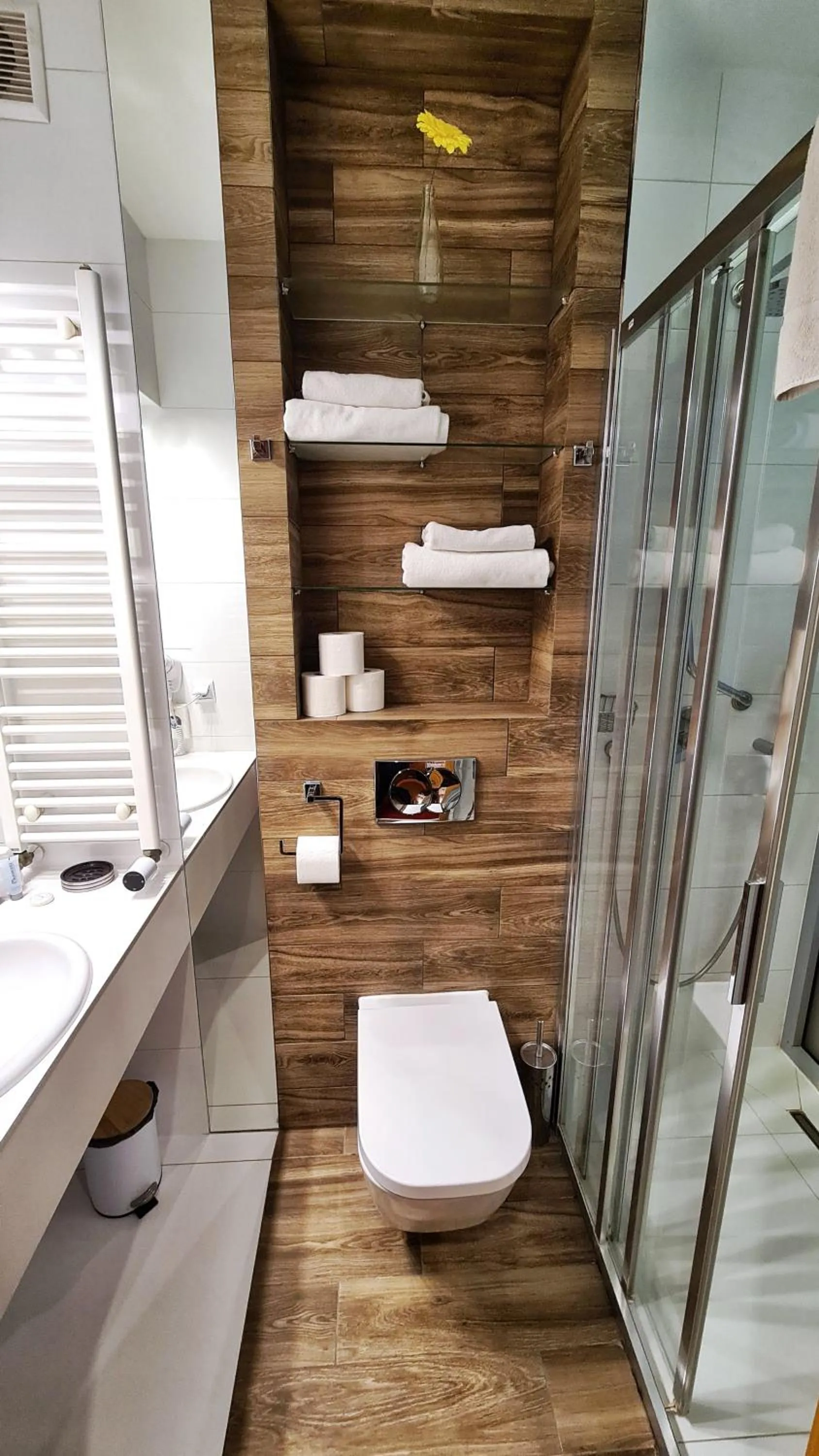 Bathroom in Hotel Malinowski Economy