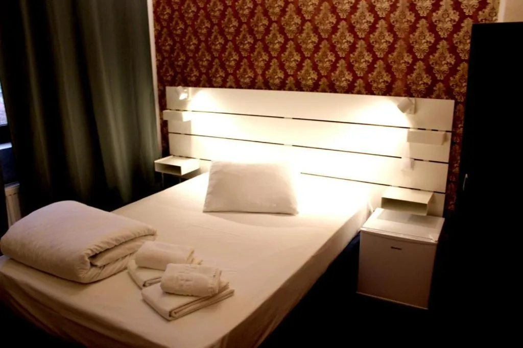 Bed in Hotel Andy