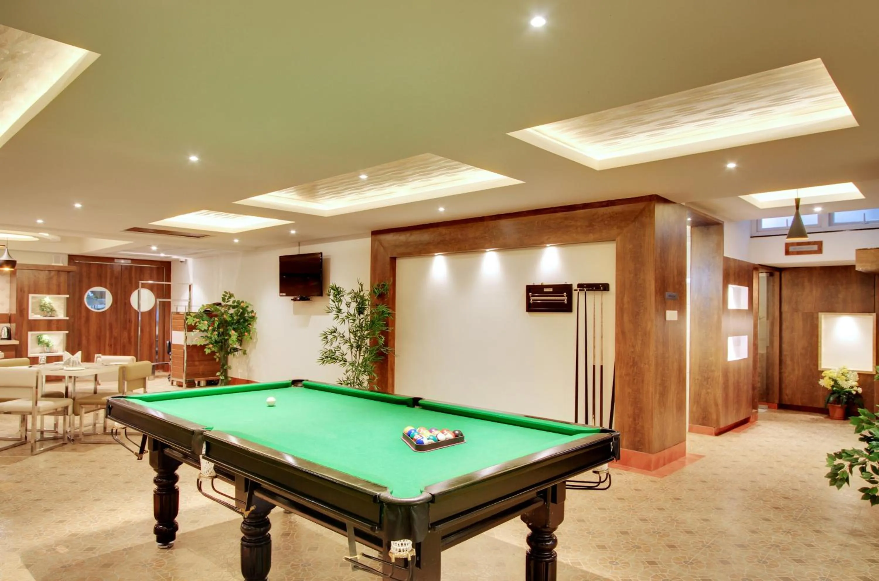 Billiard in White Castle Boutique Apartment Hotel