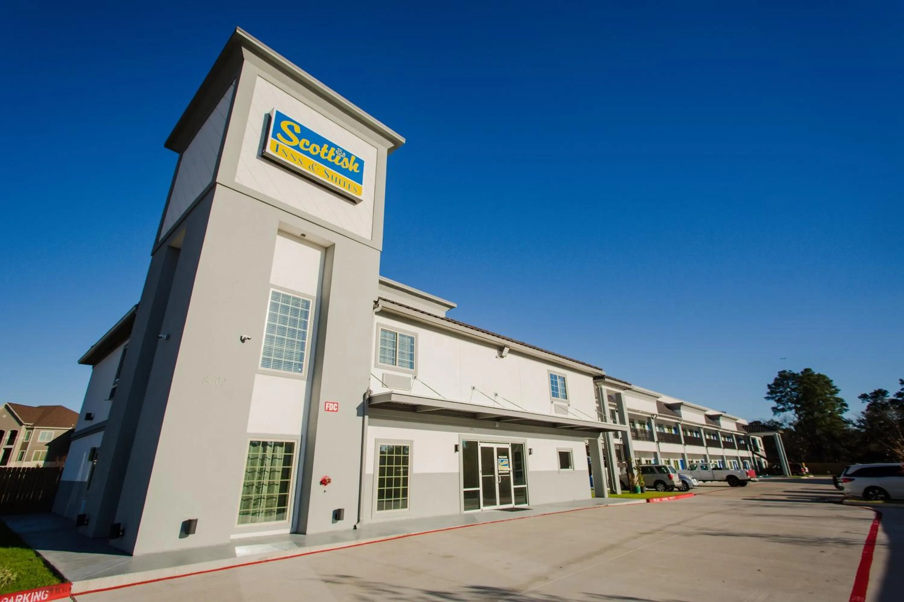 Property building in Scottish Inns & Suites Atascocita