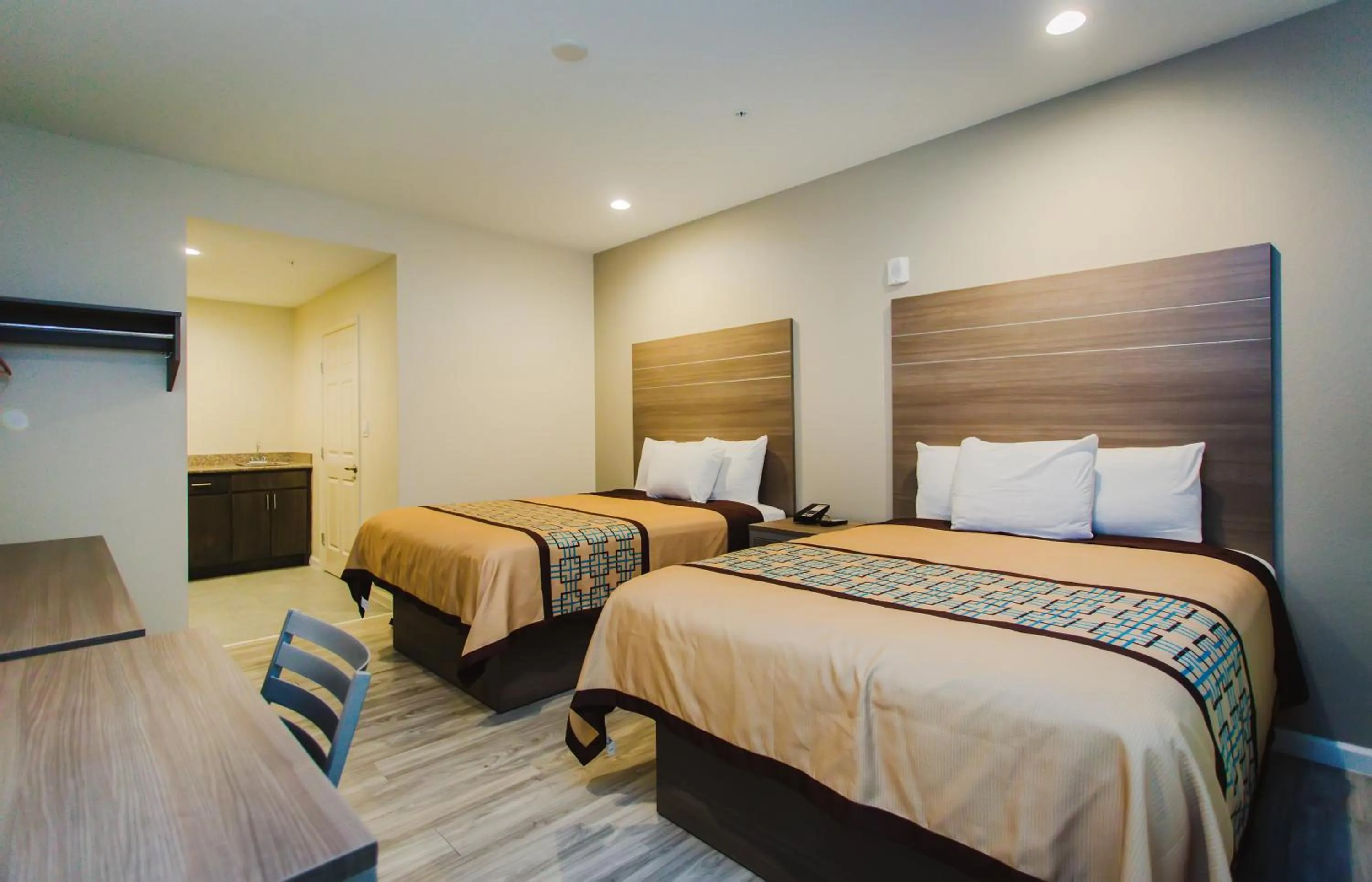 Bed in Scottish Inns & Suites Atascocita