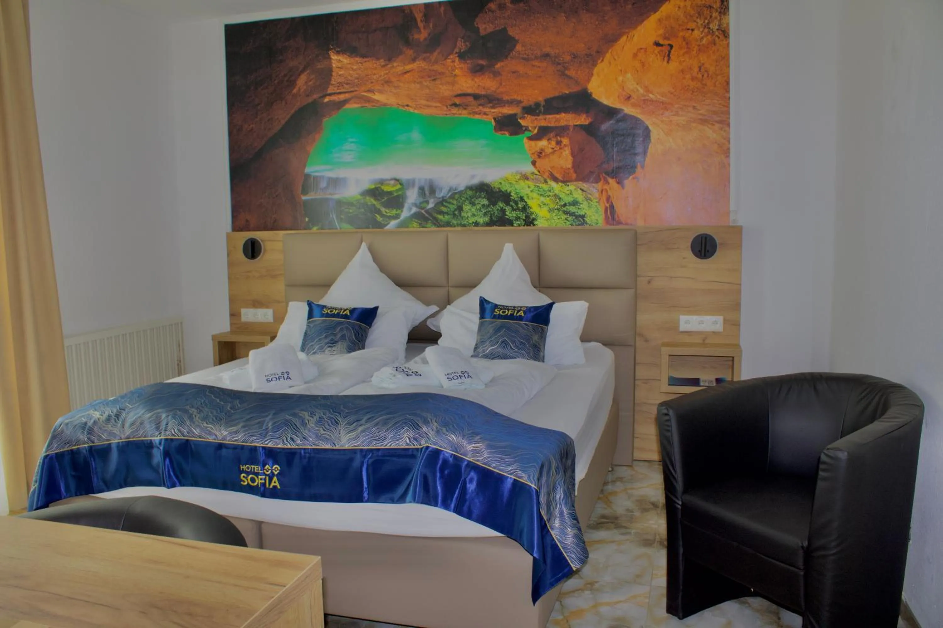 Bedroom, Bed in Hotel Sofia