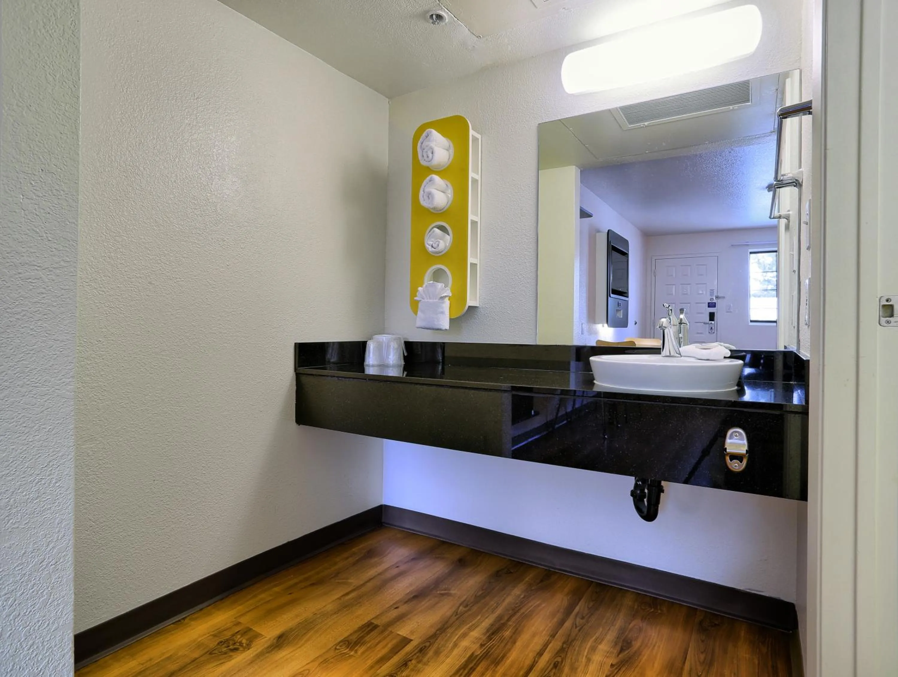 Bathroom, Bed in Motel 6-Petaluma, CA