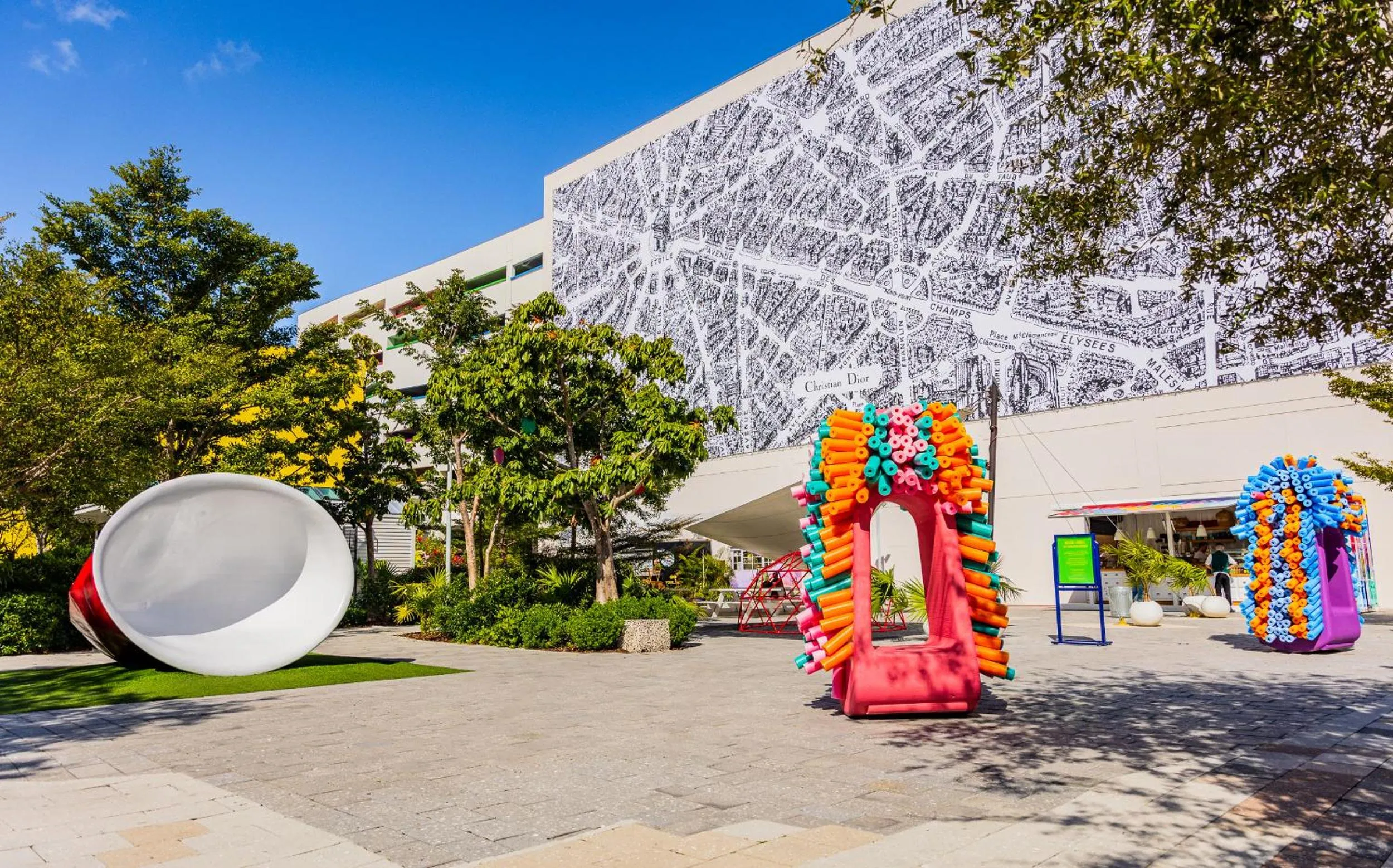 Area and facilities in Up Midtown