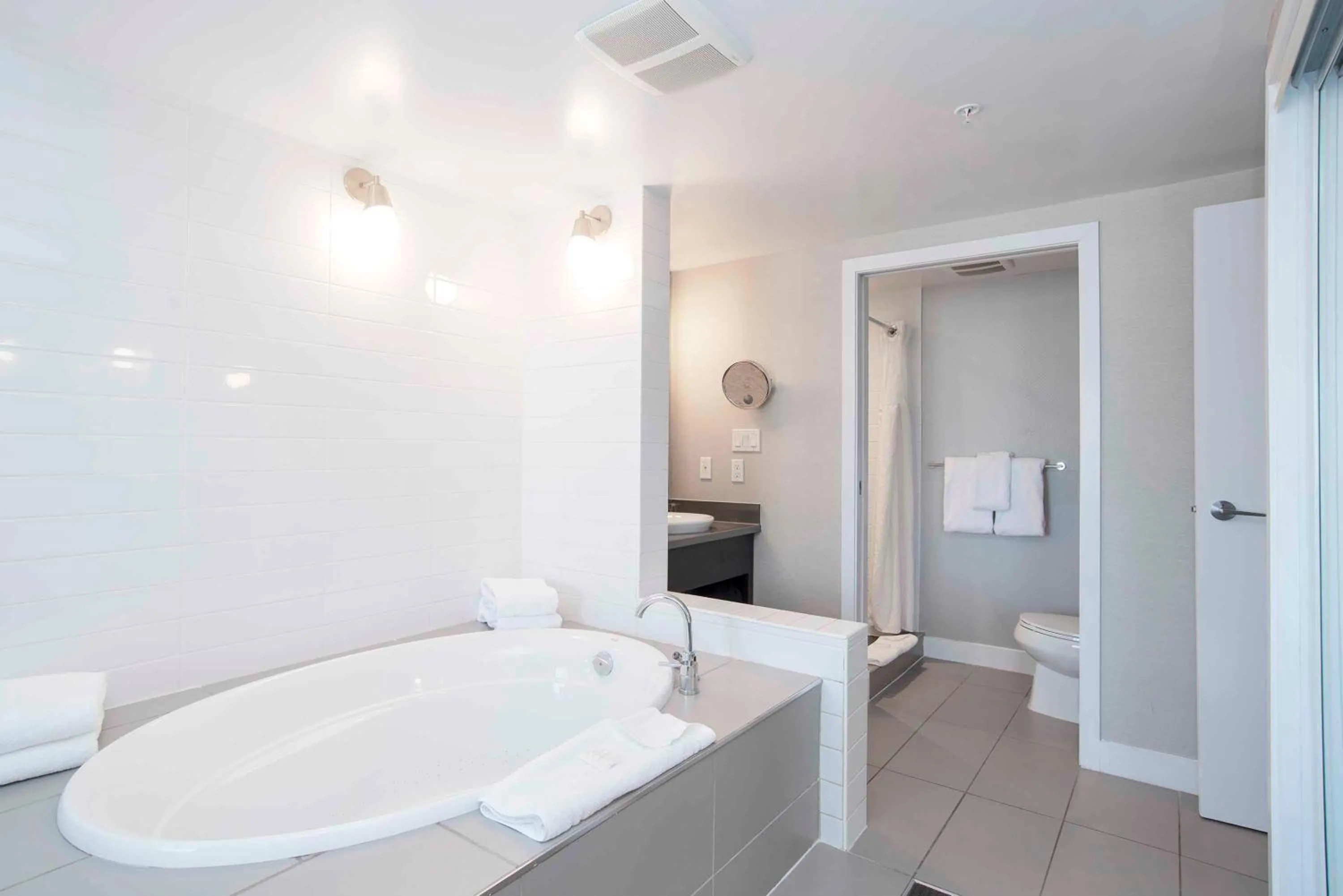 Spa and wellness centre/facilities in Sandman Signature Prince George Hotel