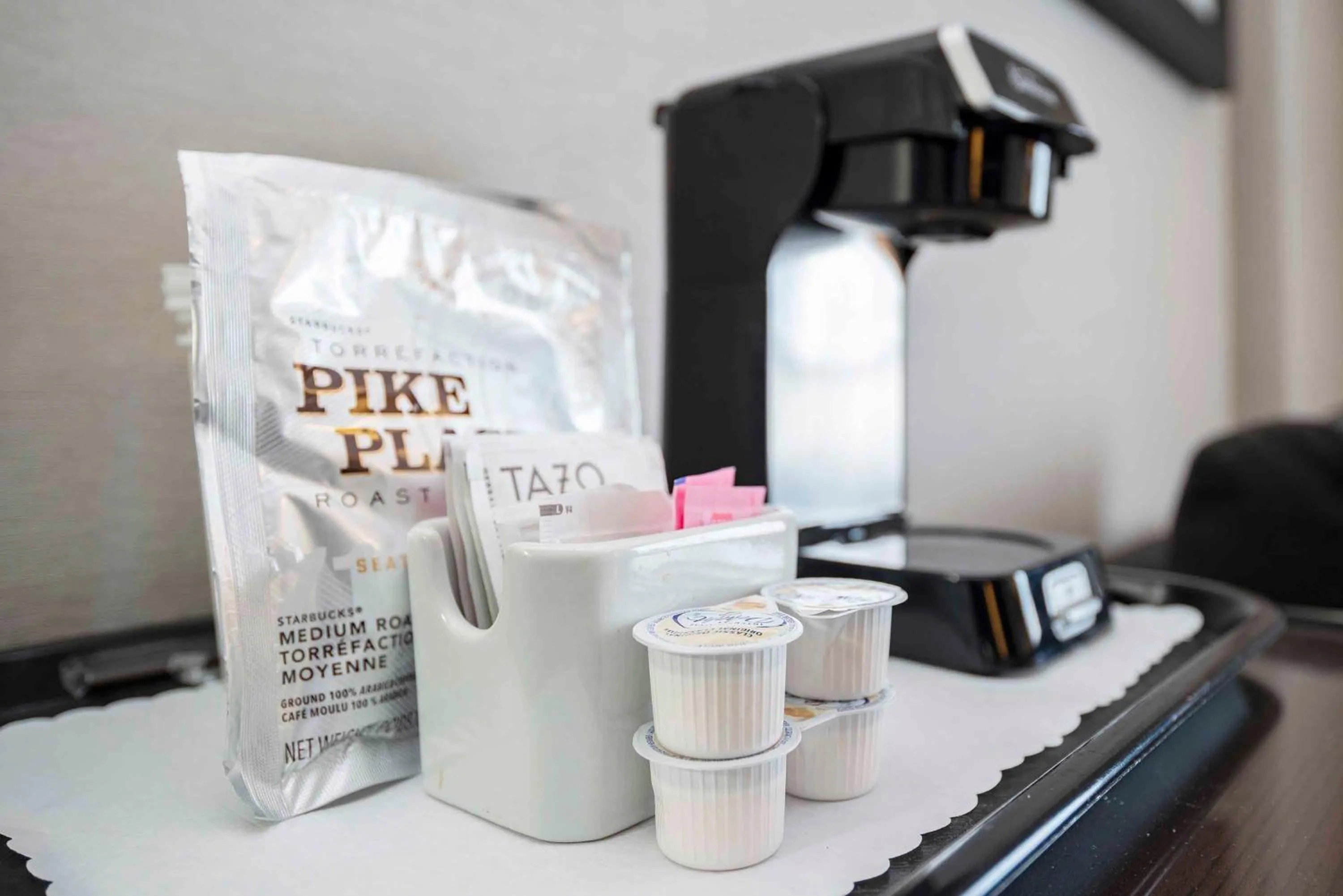 Photo of the whole room in Sandman Signature Prince George Hotel