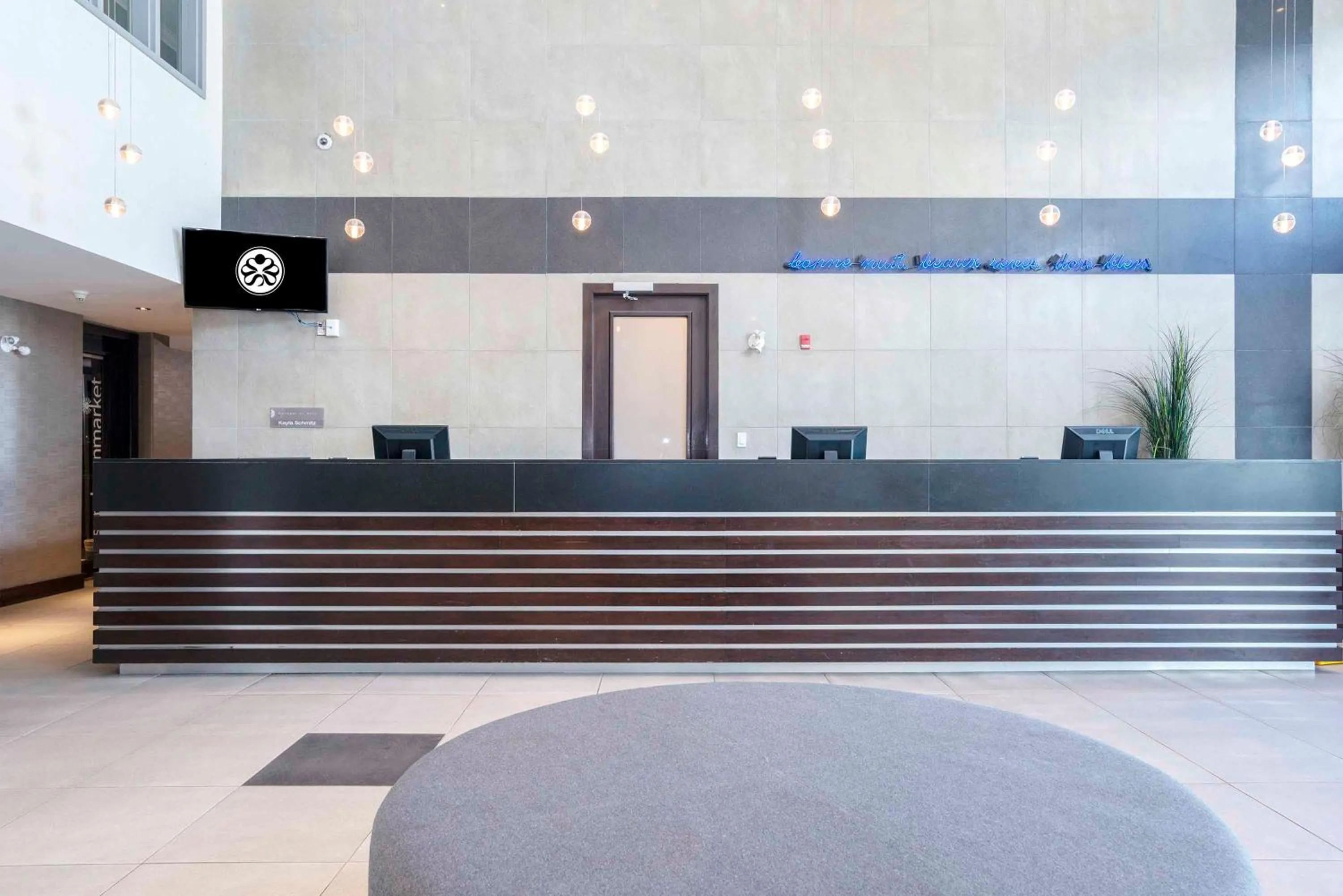 Facade/entrance in Sandman Signature Prince George Hotel