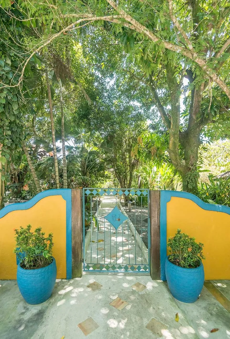 Facade/entrance in Pousada Bemvirá