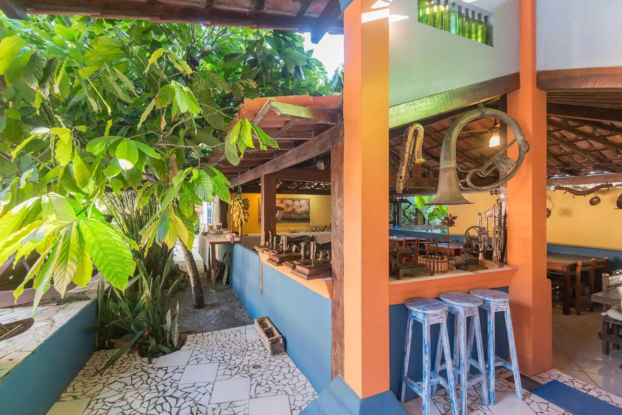 Lounge or bar in Pousada Bemvirá