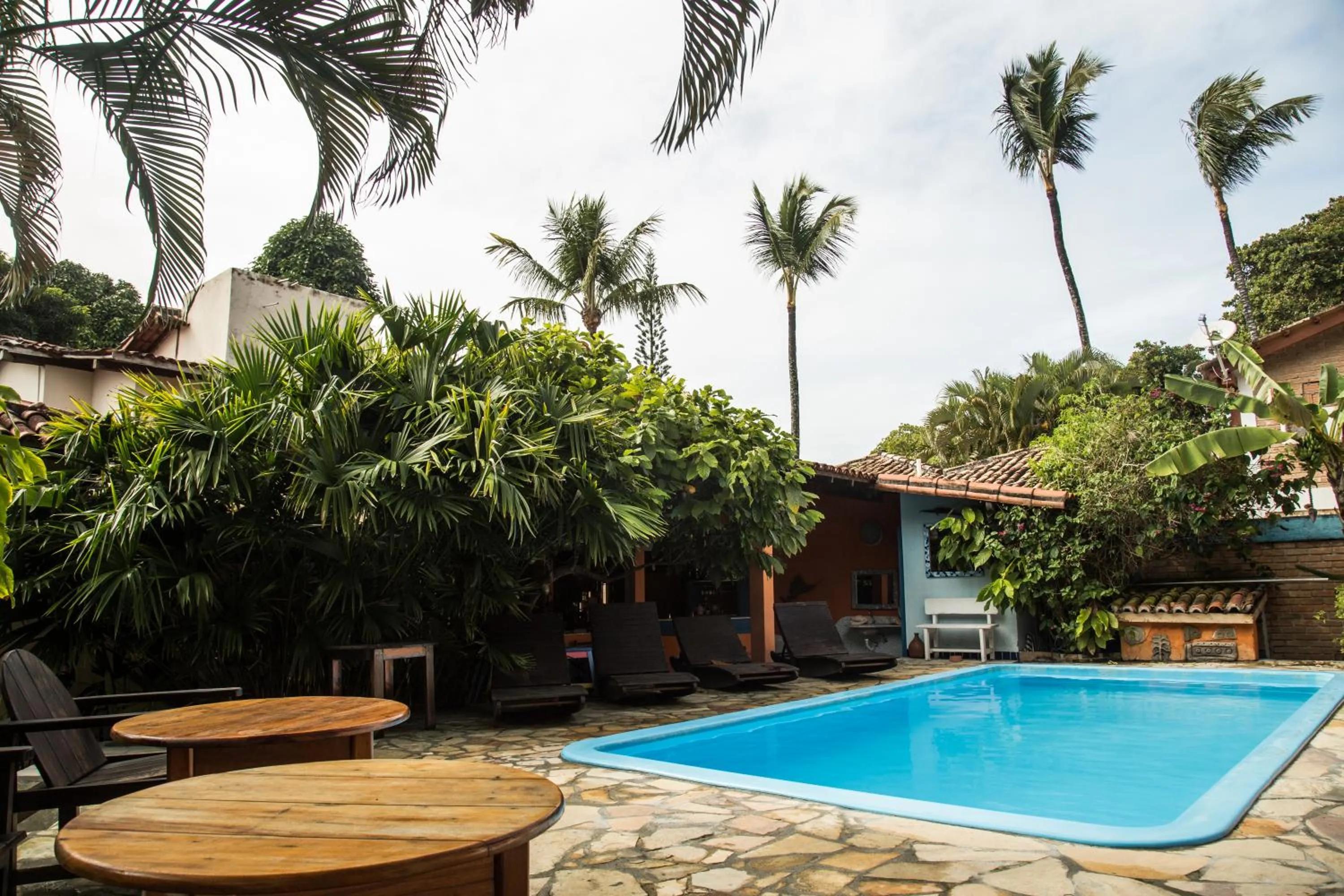 Swimming pool in Pousada Bemvirá