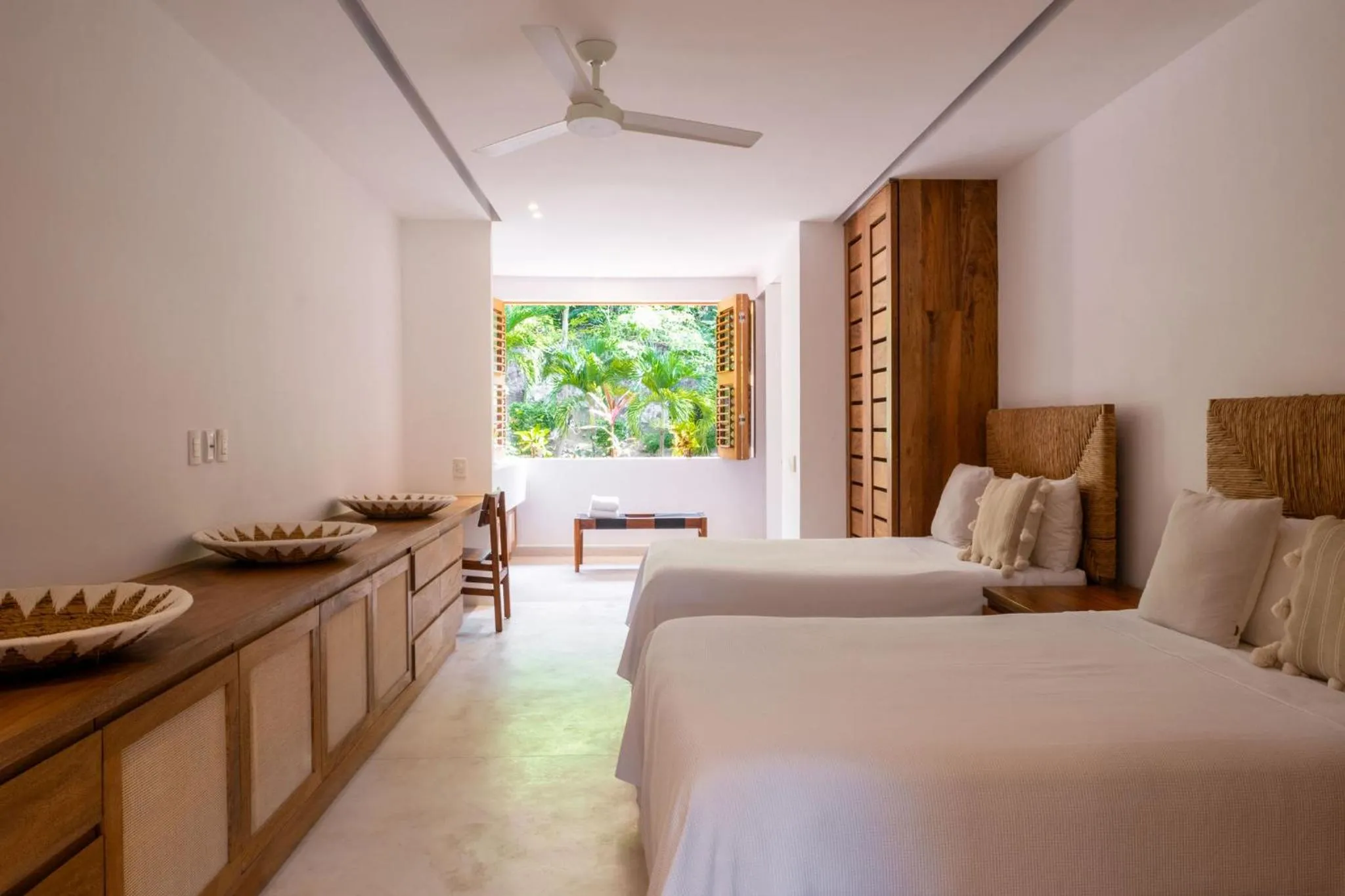 Bedroom, Bed in El Careyes Club & Residences