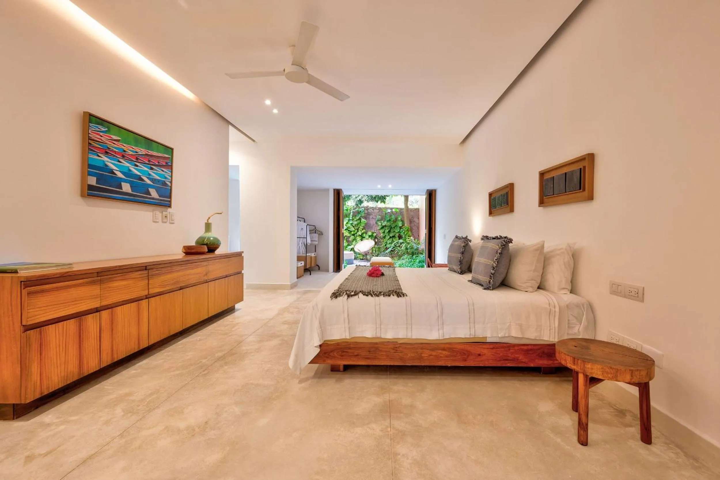 Patio, Bed in El Careyes Club & Residences