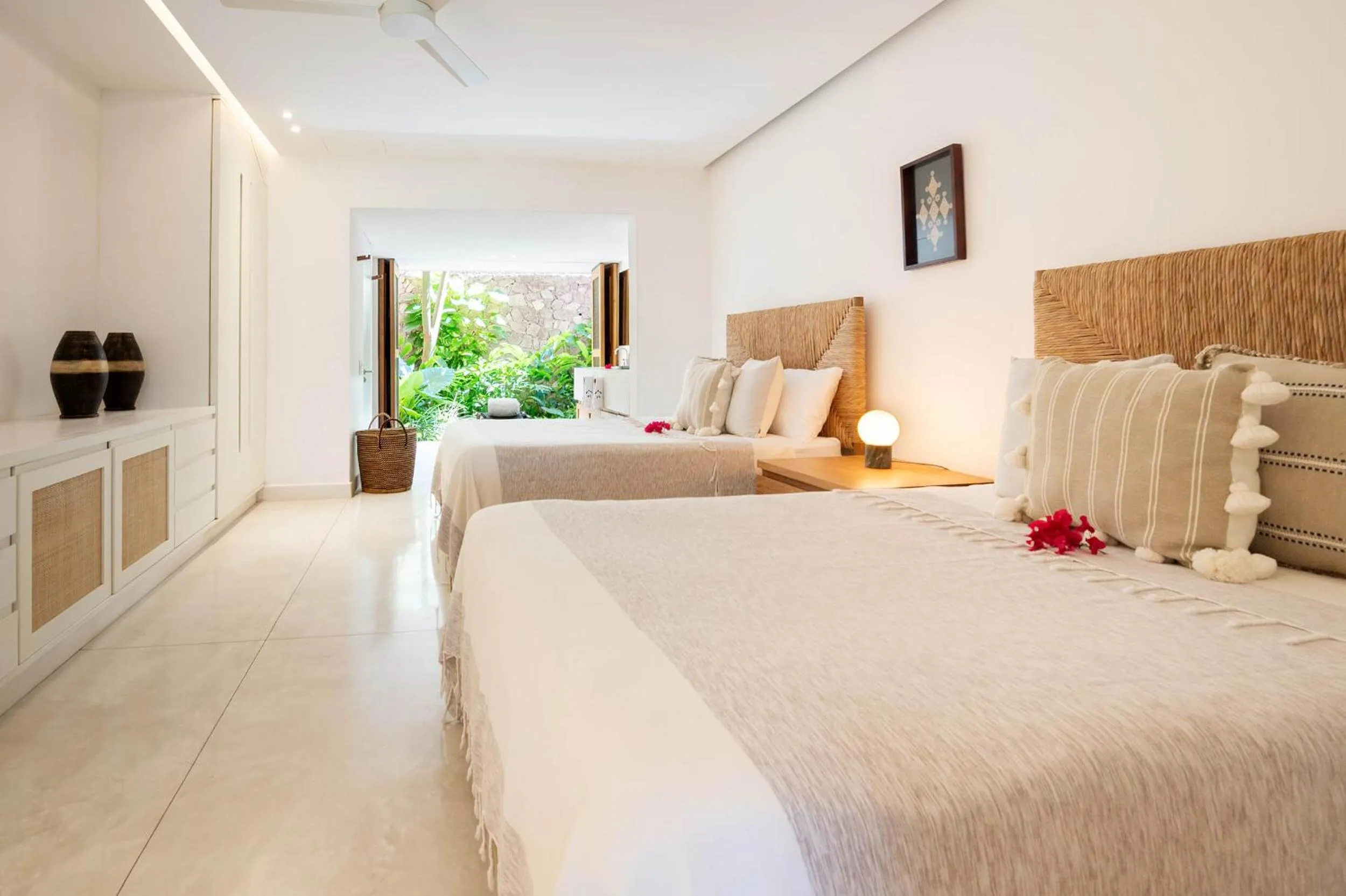 Bed in El Careyes Club & Residences