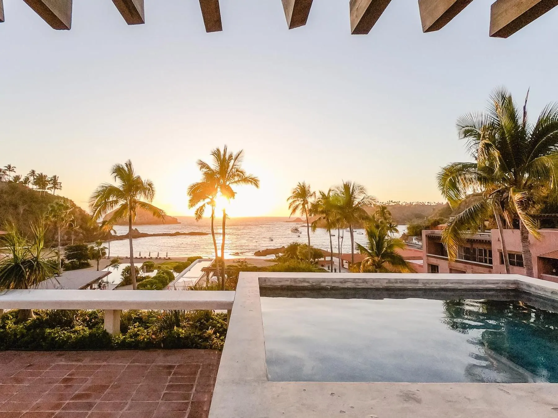 Day in El Careyes Club & Residences