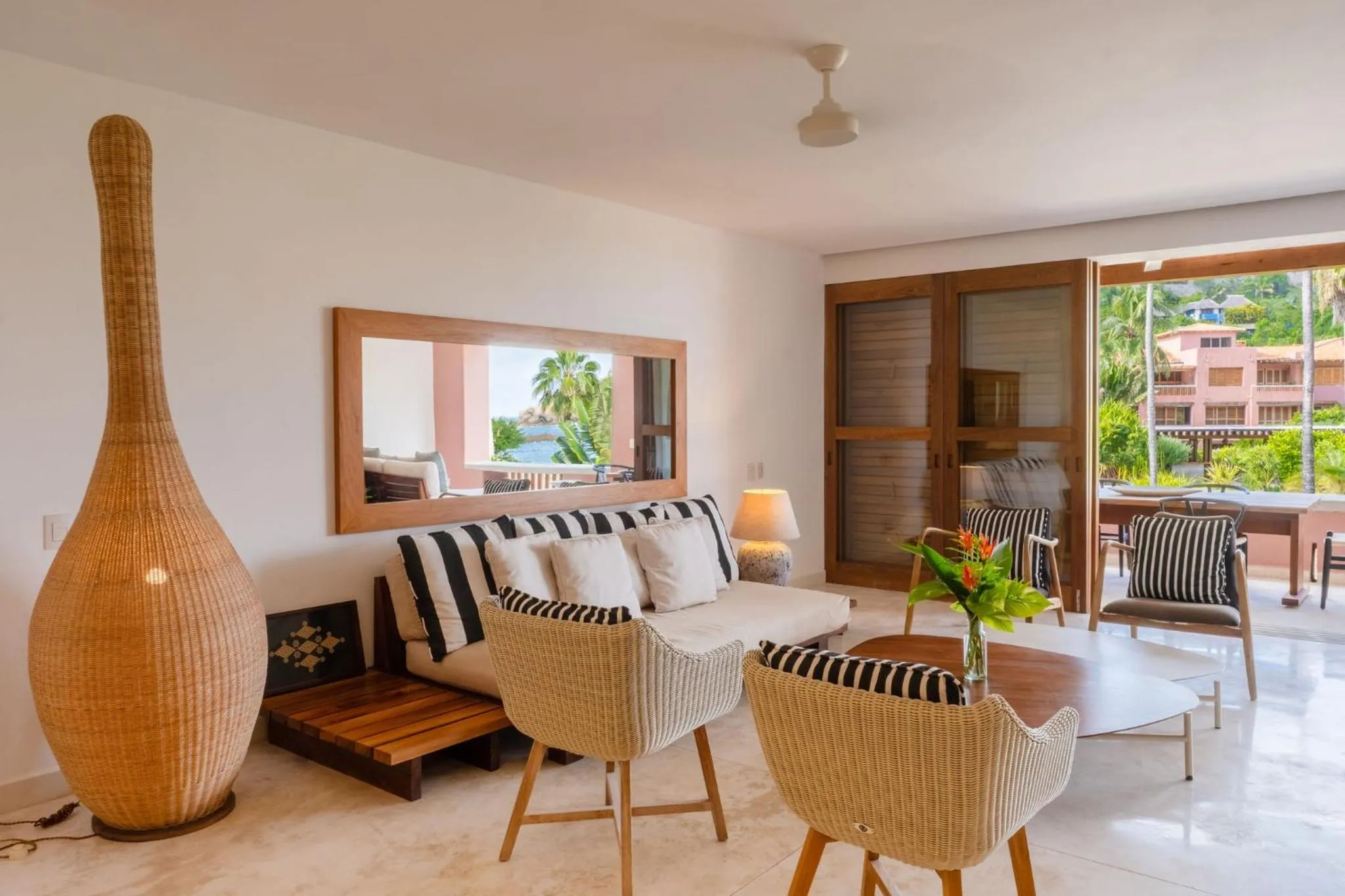 Living room in El Careyes Club & Residences
