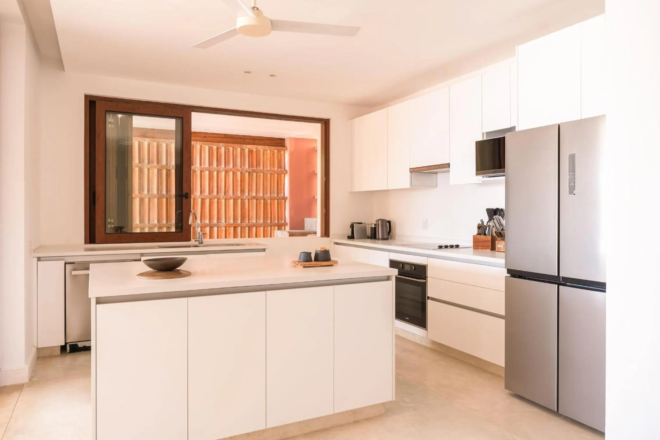 Kitchen or kitchenette in El Careyes Club & Residences