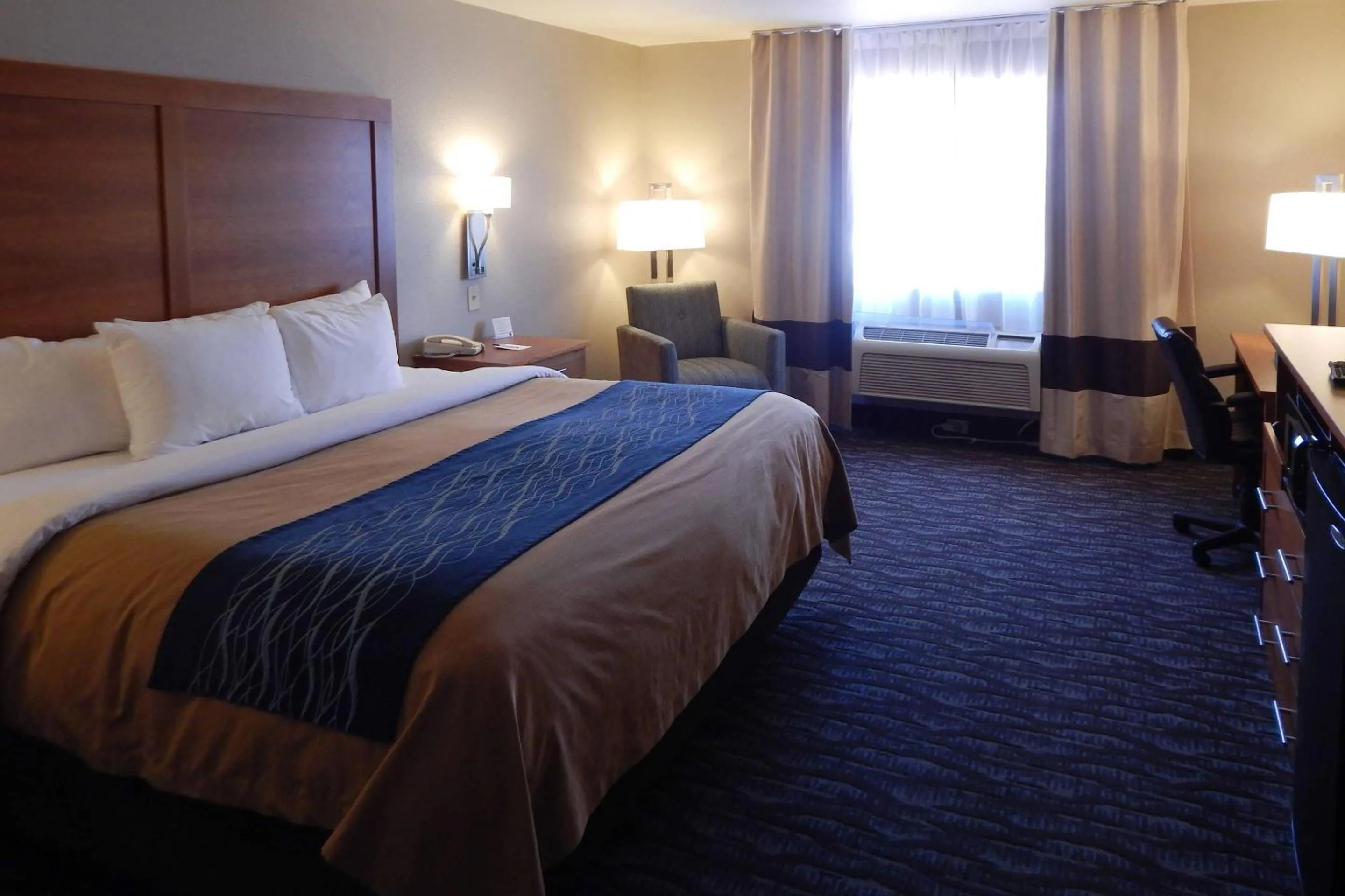 Bedroom, Bed in Comfort Inn & Suites Las Cruces Mesilla